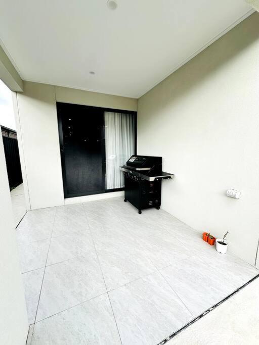 Family retreat-Spacious 4BR