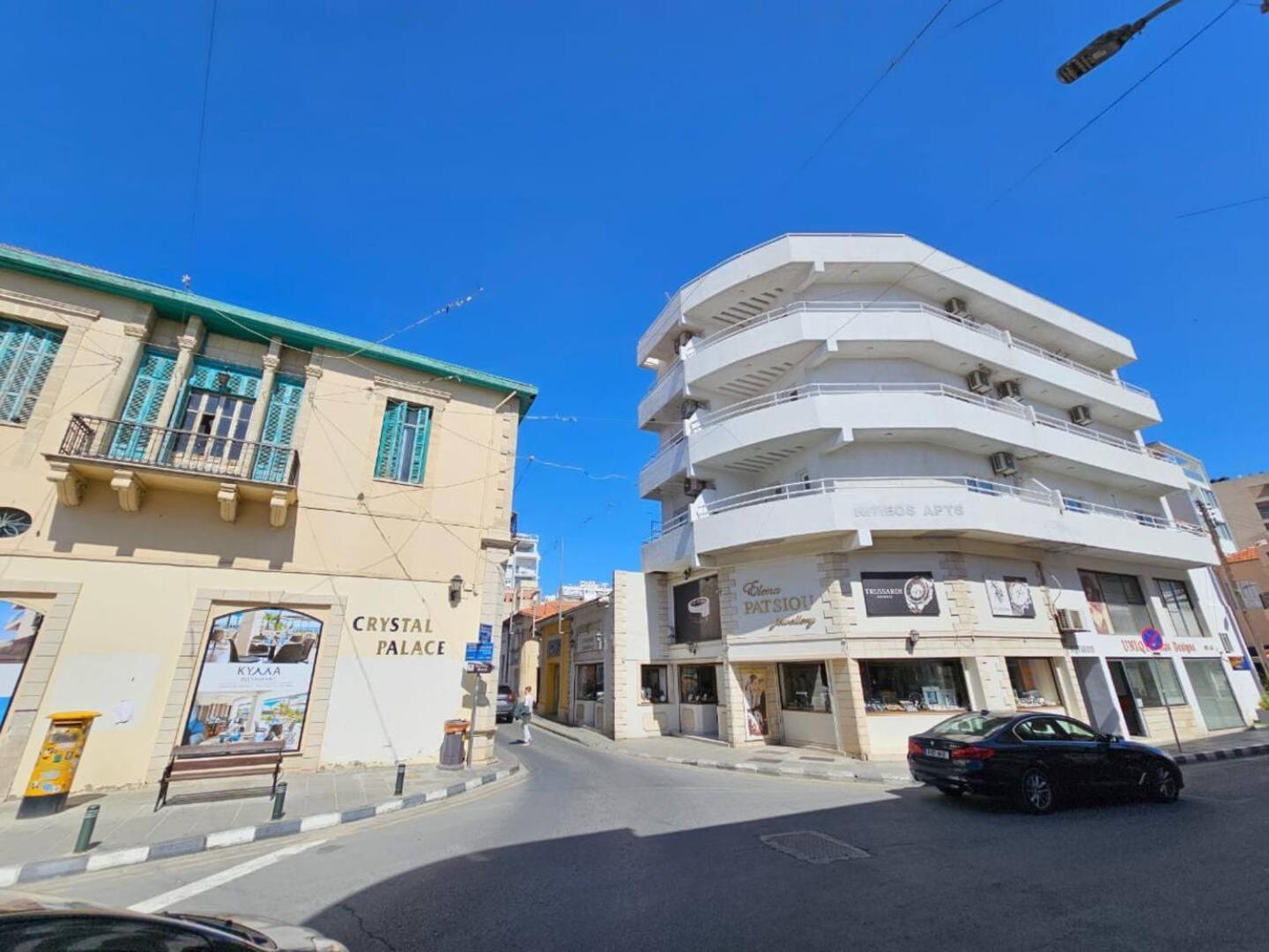 Kitieos Central Apts 100m from Finikoudes Beach