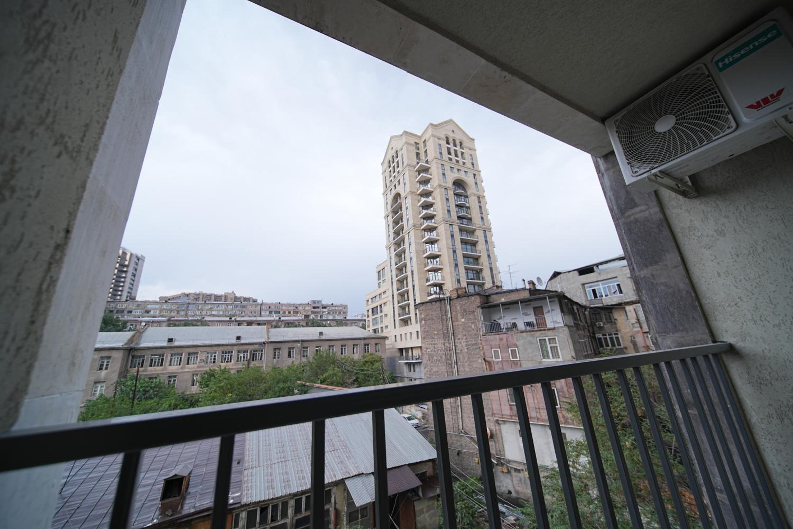 Apartments next to Seasons Park by Sweet Home