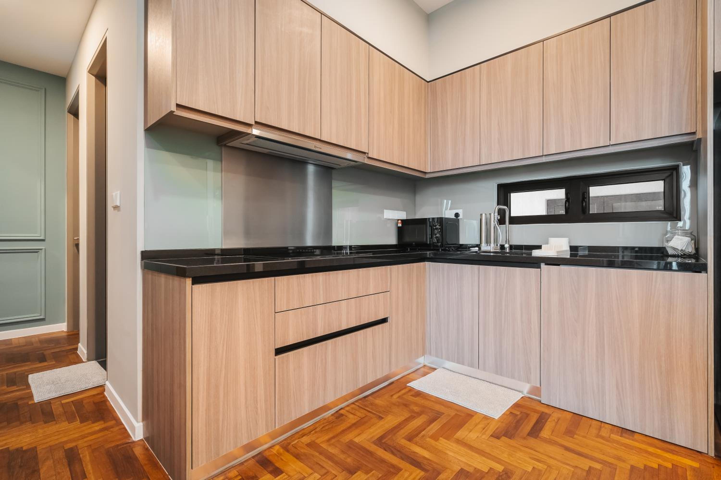 Designer 3BR Apartment 10mins to Midvalley
