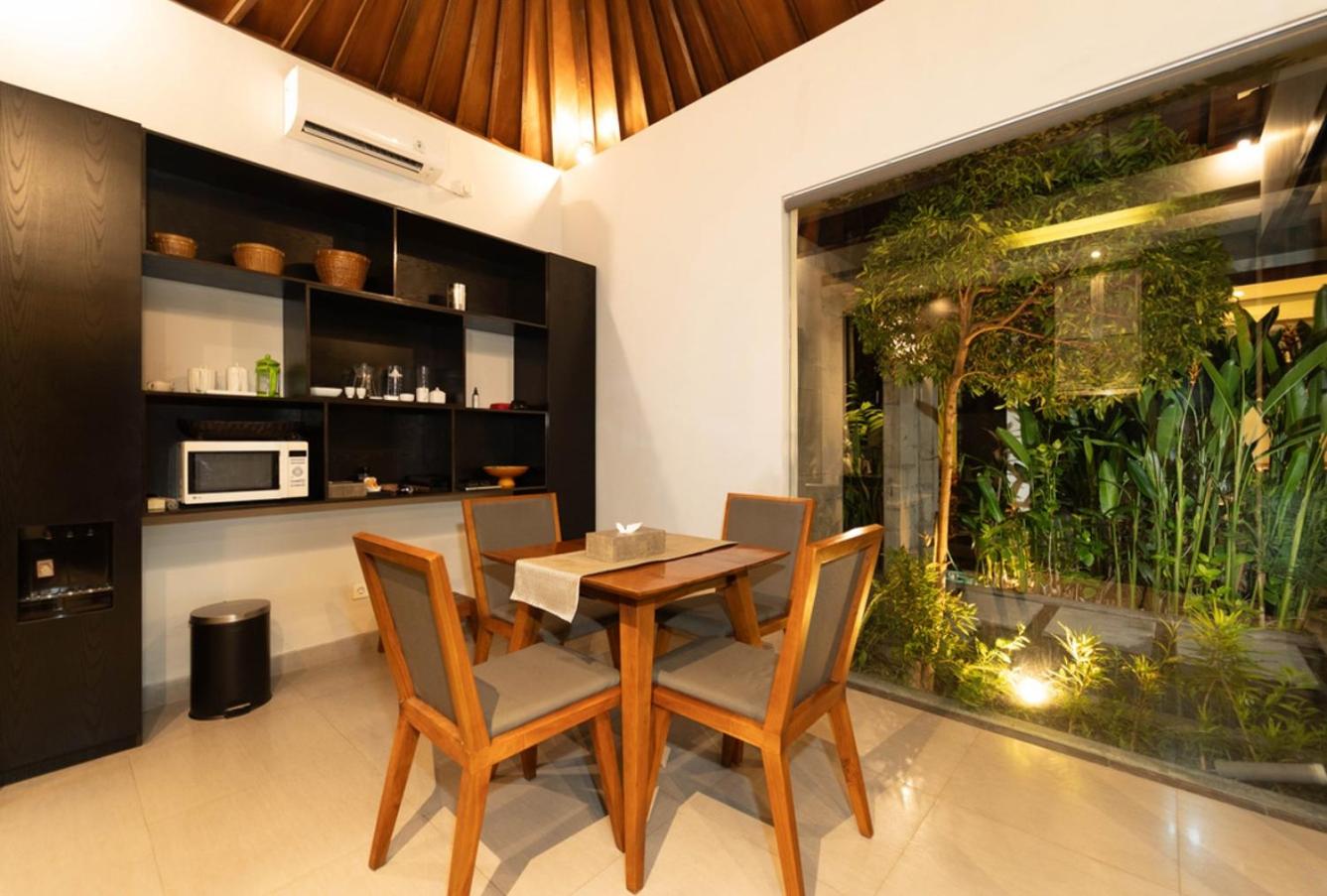 The Black Pearl - The Best 1br Villa In Seminyak view 5