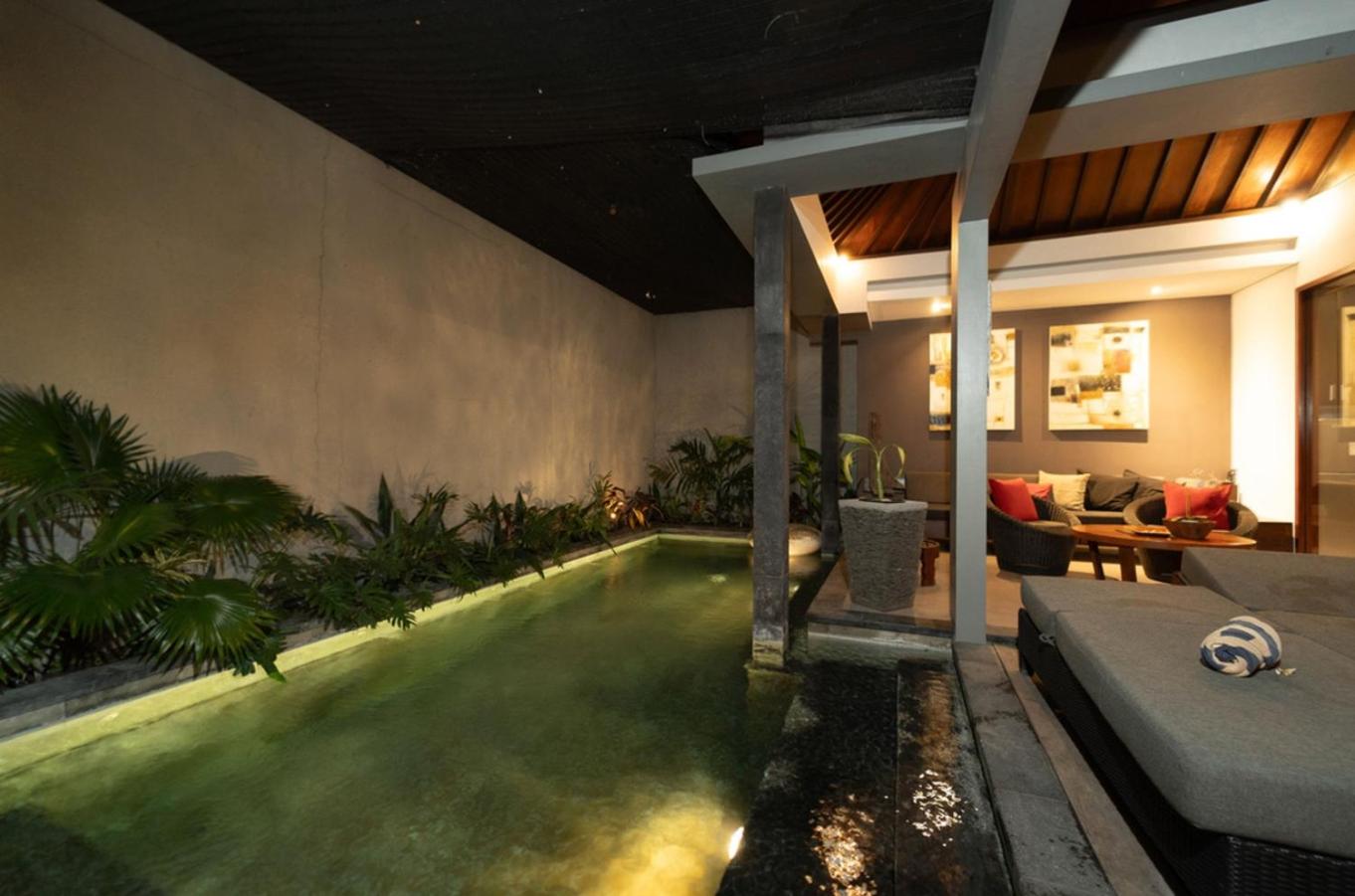 The Black Pearl - The Best 1br Villa In Seminyak view 3