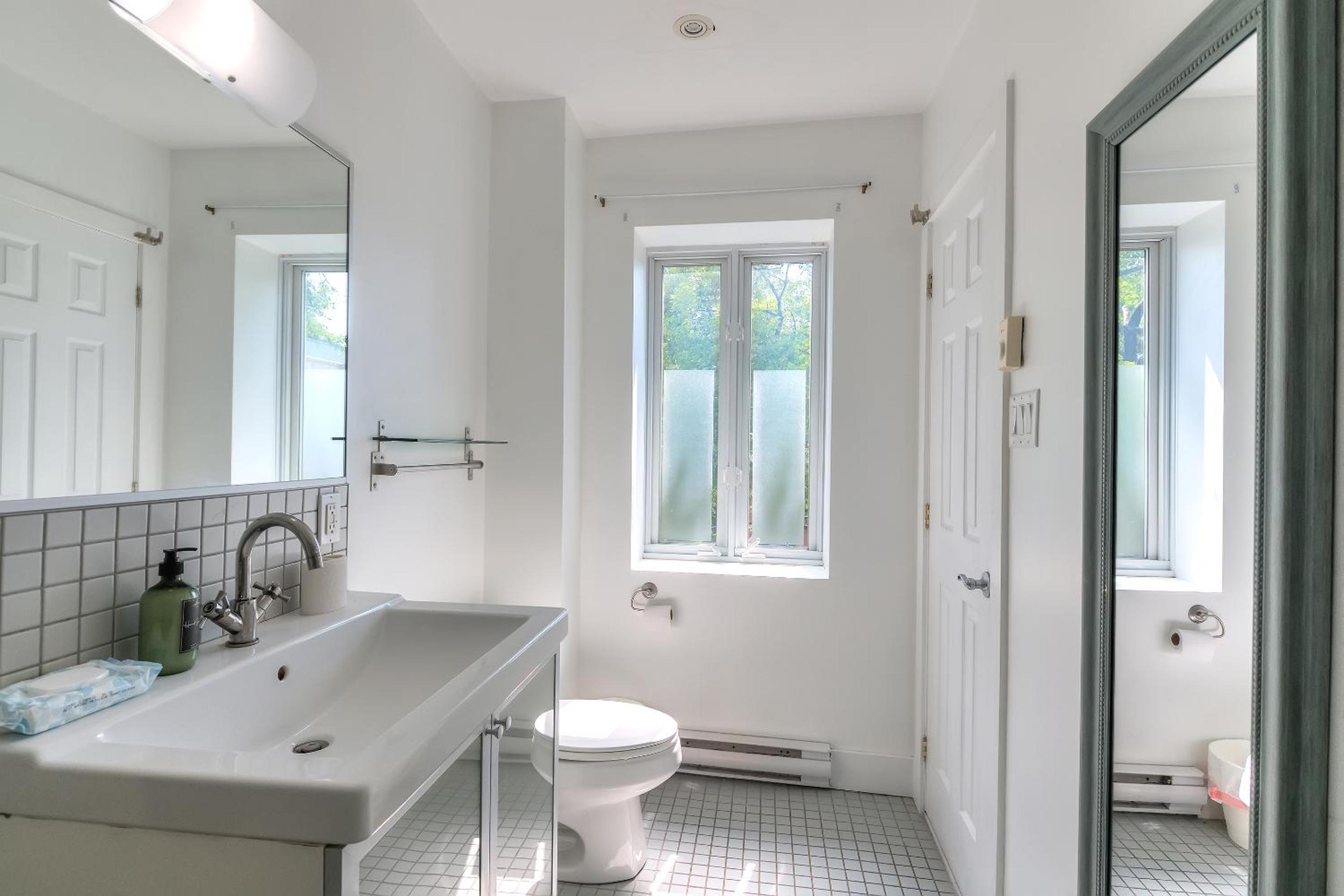 Loft The White Pearl Plateau-Mont-Royal 3 Beds