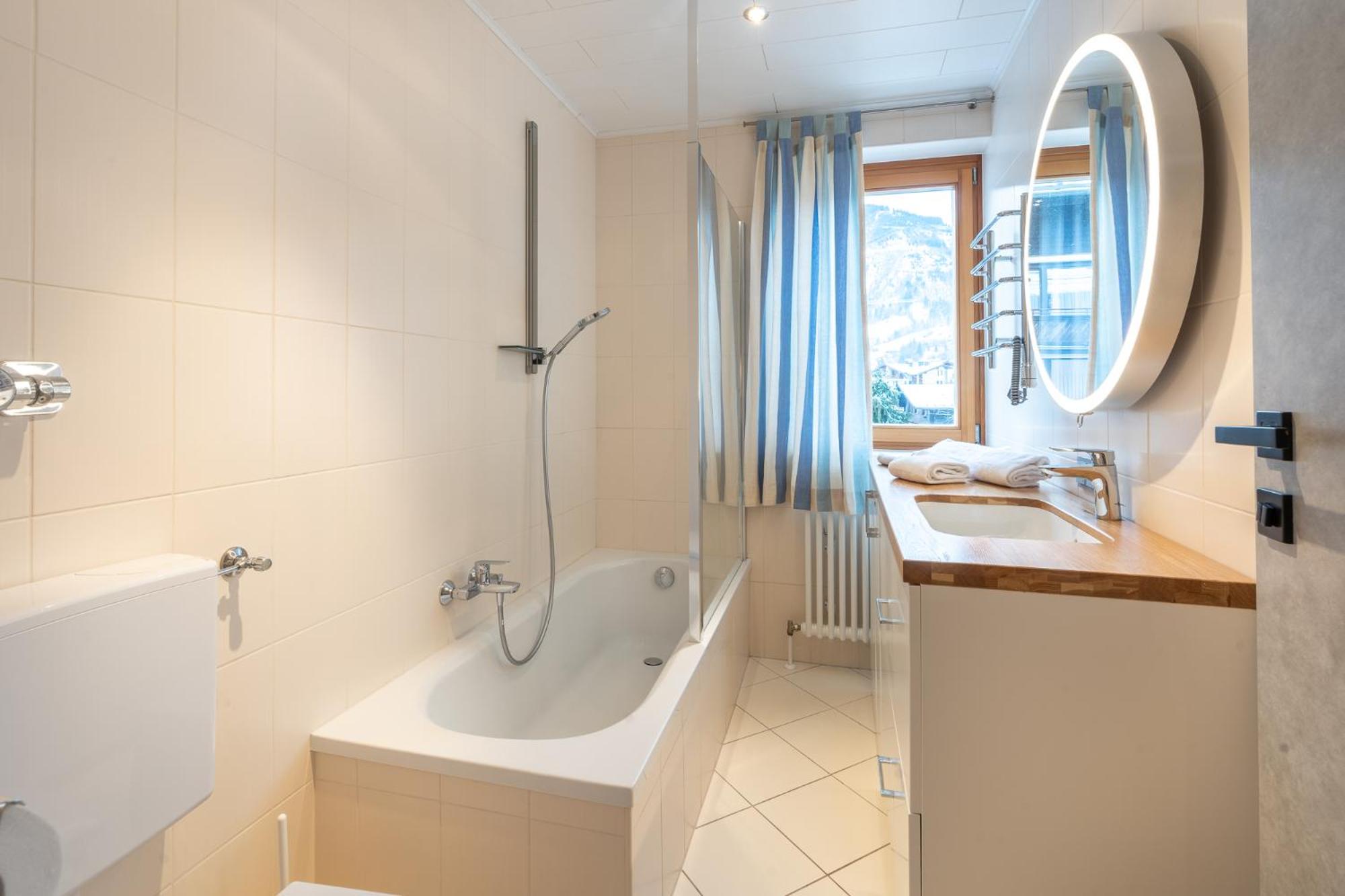 Low Budget Kaprun Apartments view 3
