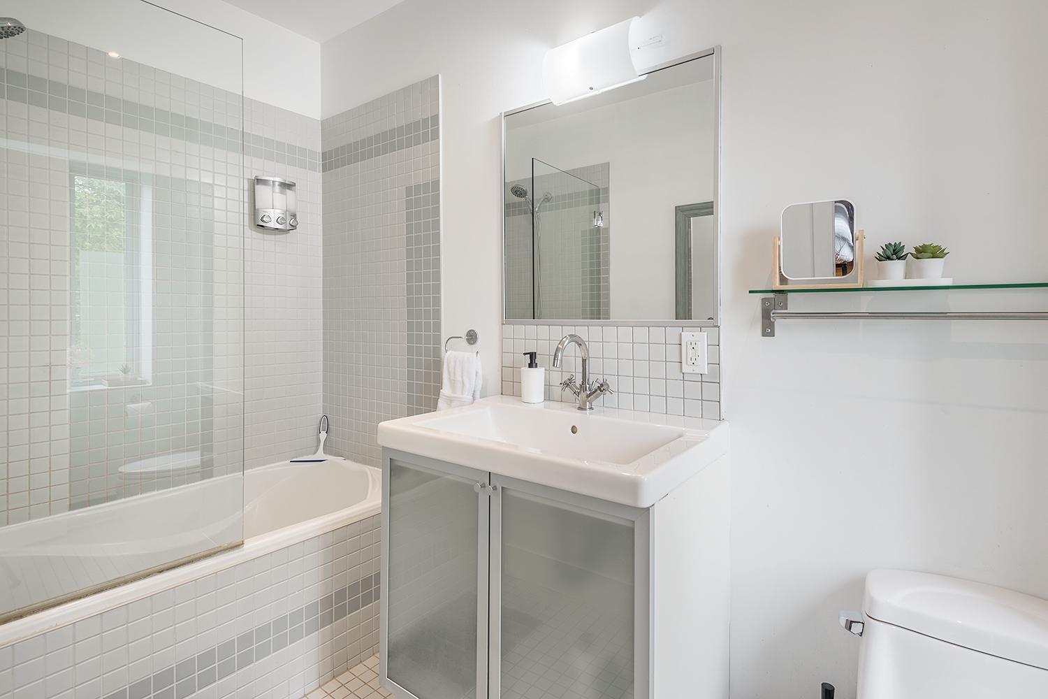 Loft The White Pearl Plateau-Mont-Royal 3 Beds