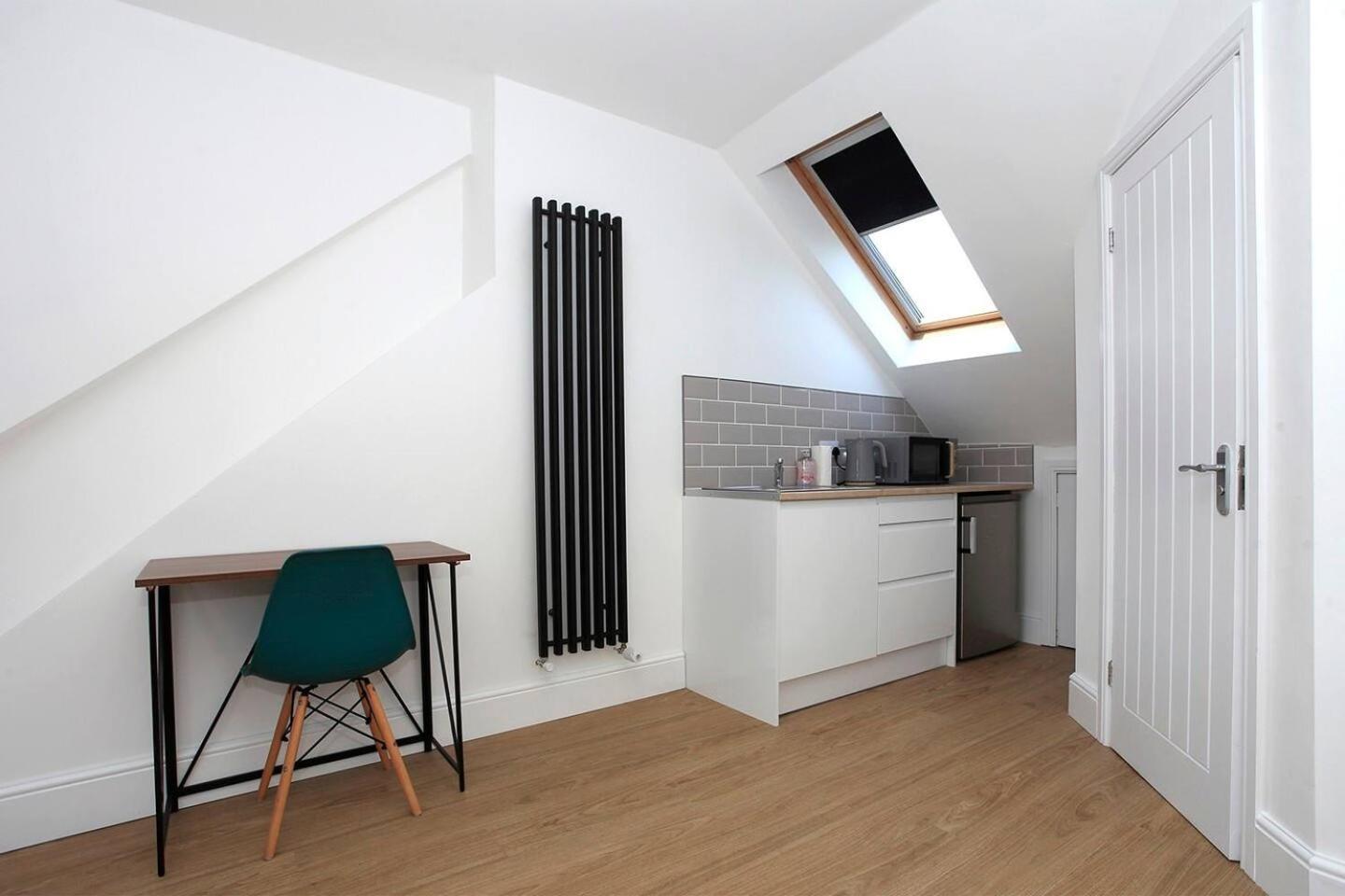 Westfield House Ensuites - Whole