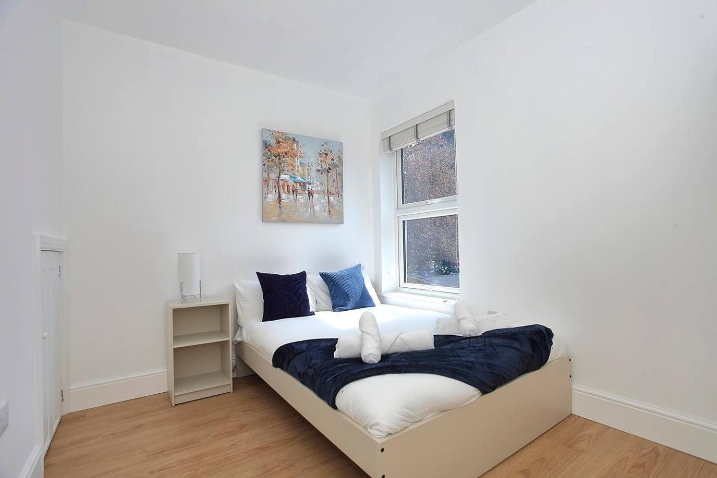 Westfield House Ensuites - Whole