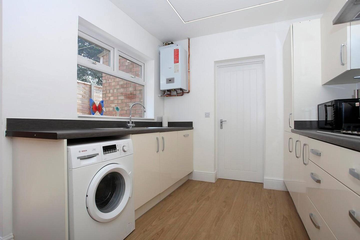 Westfield House Ensuites - Whole