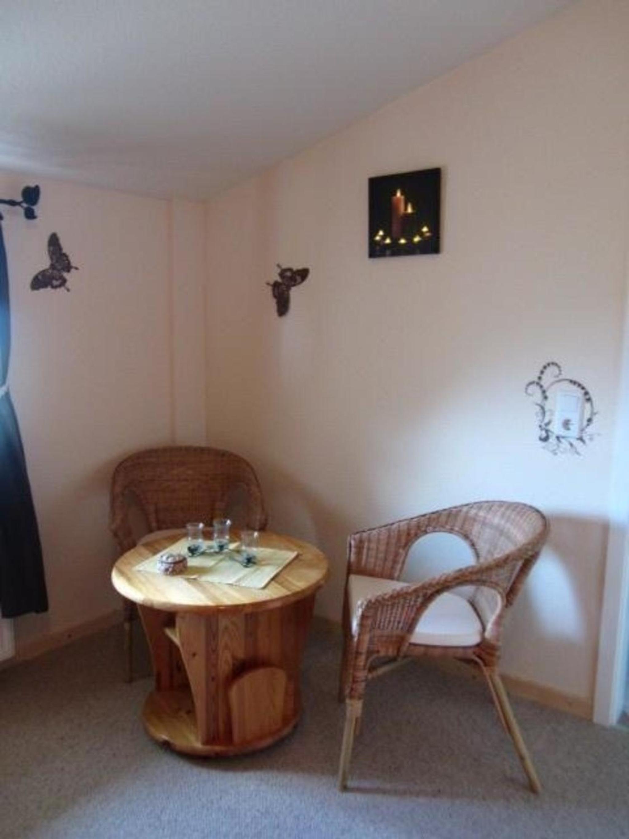 Sonnige Ferienwohnung In Ländlicher Umgebung