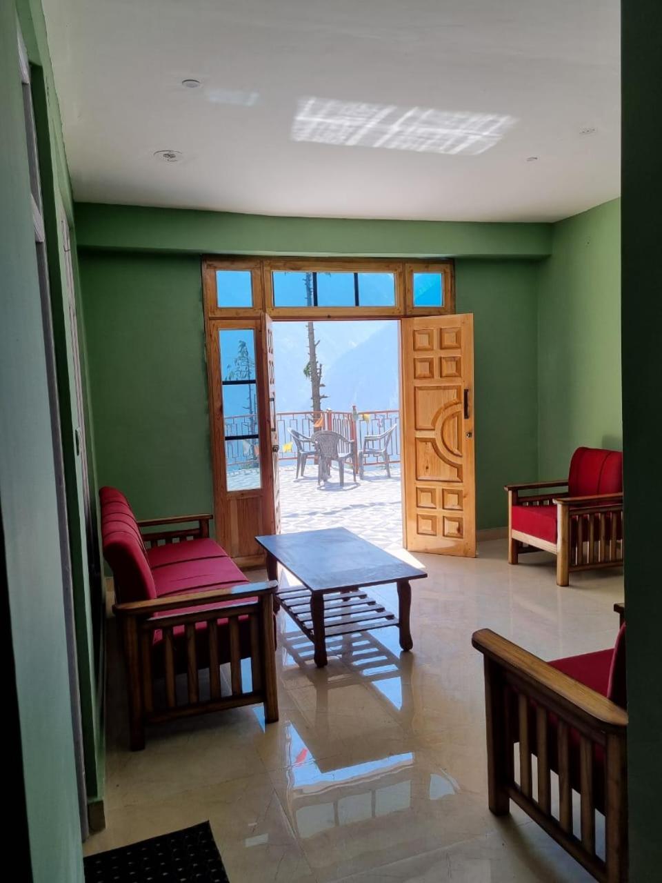 ABHIKESH Homestay