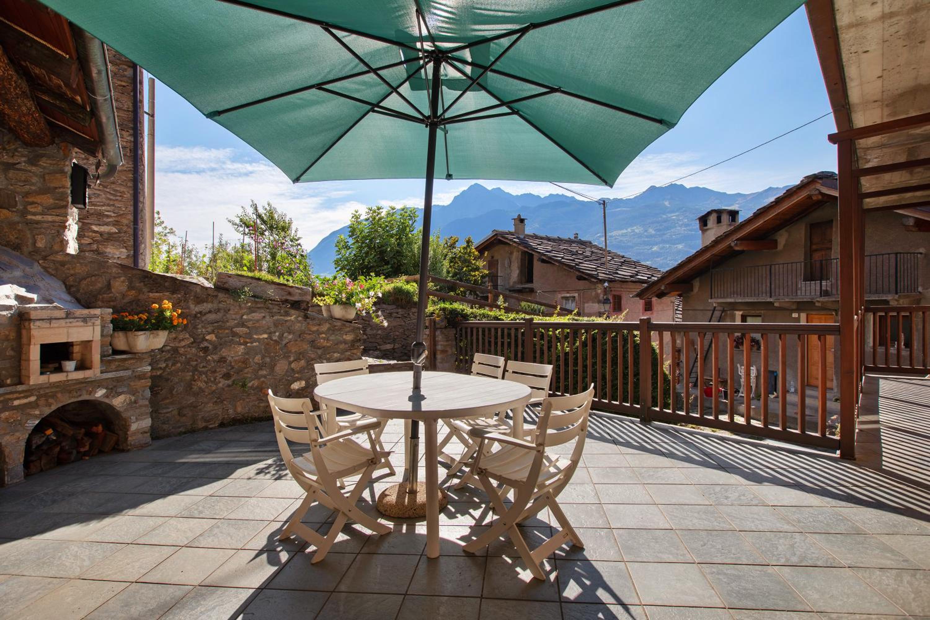 Casa Mauro con vista su Aosta photo 2