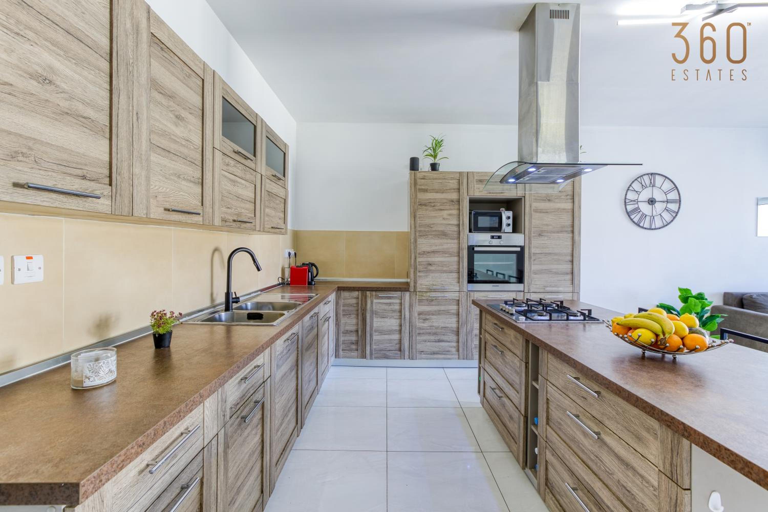Spacious 3BR home with Private Terrace & WIFI by 360 Estates view 2