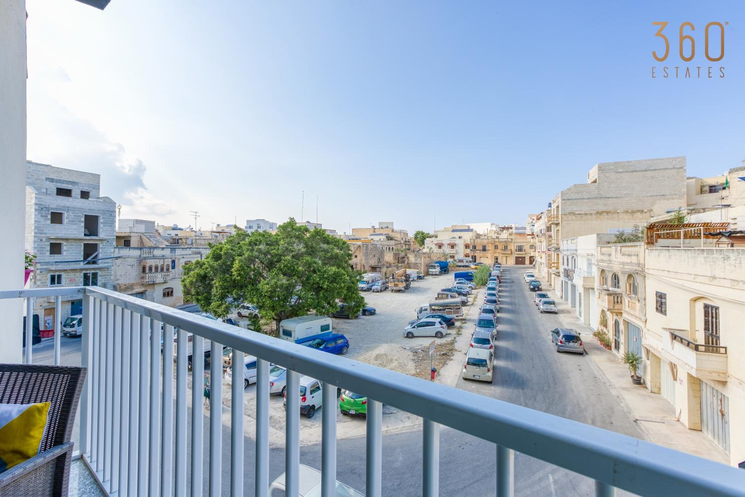 Spacious 3BR home with Private Terrace & WIFI by 360 Estates view 4