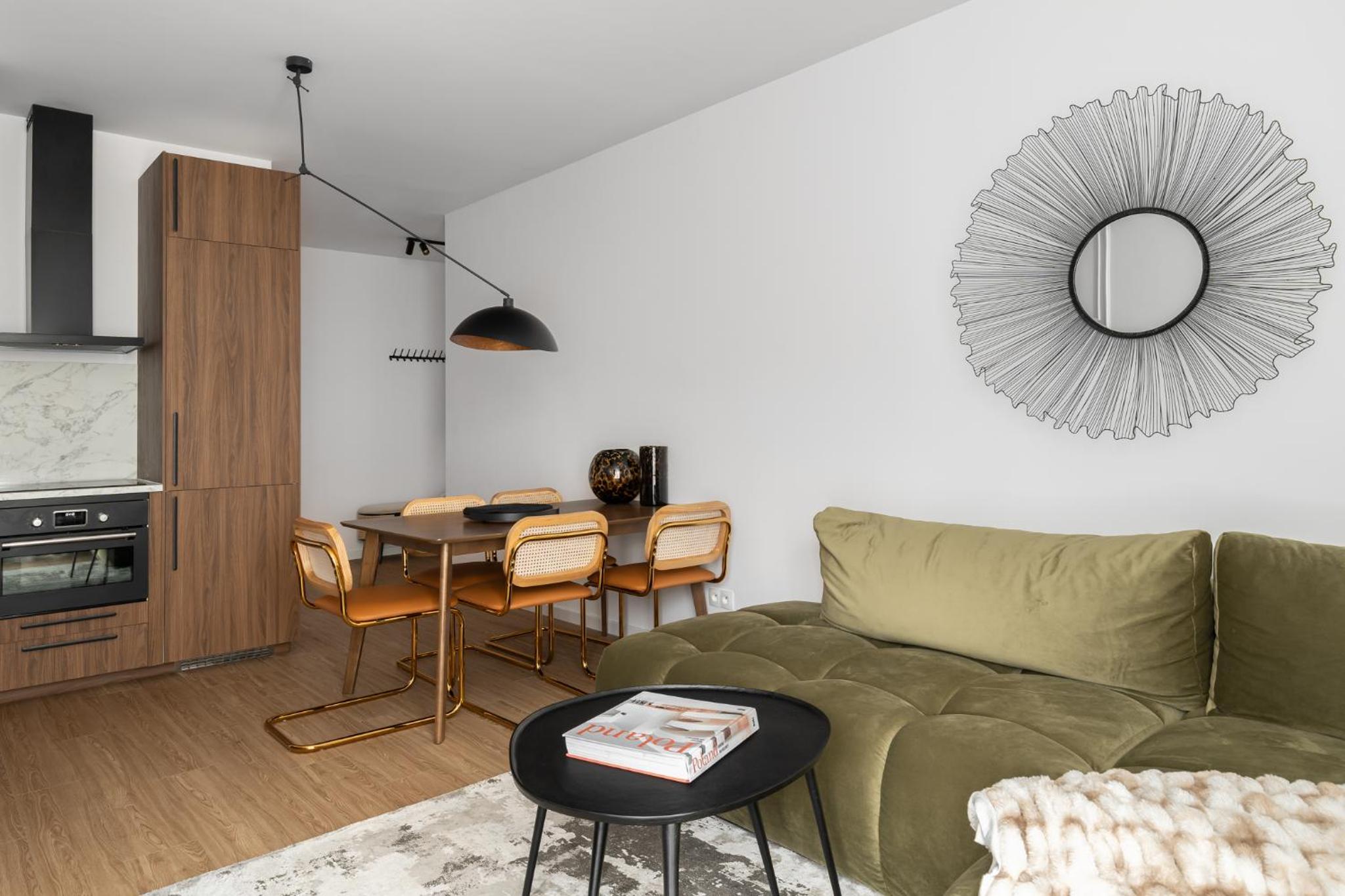 DOKI LifeStyle & Food Hall by Lion Apartments