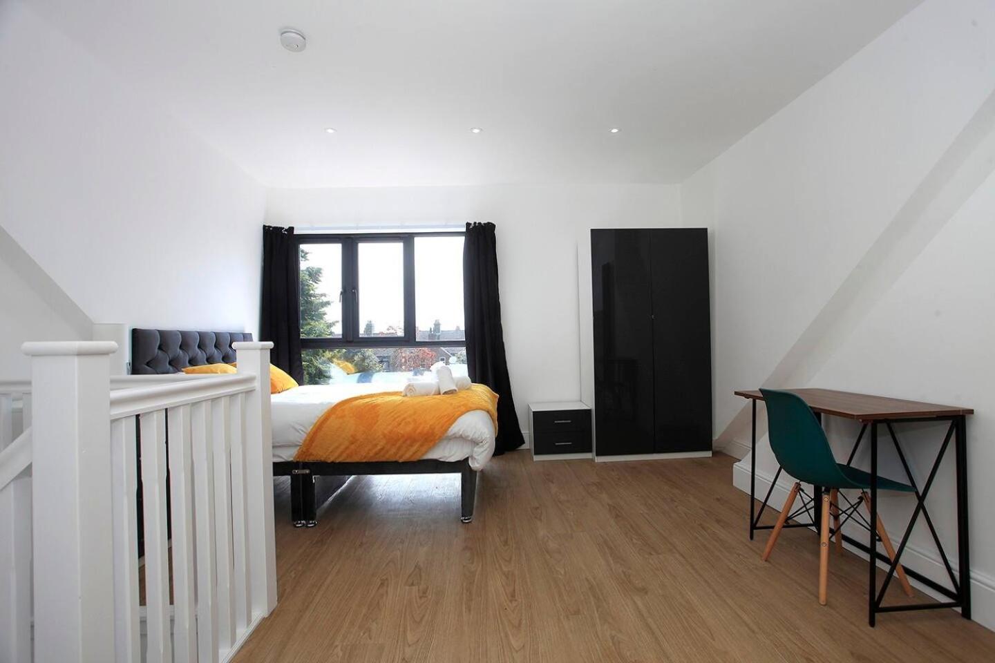 Westfield House Ensuites - Whole
