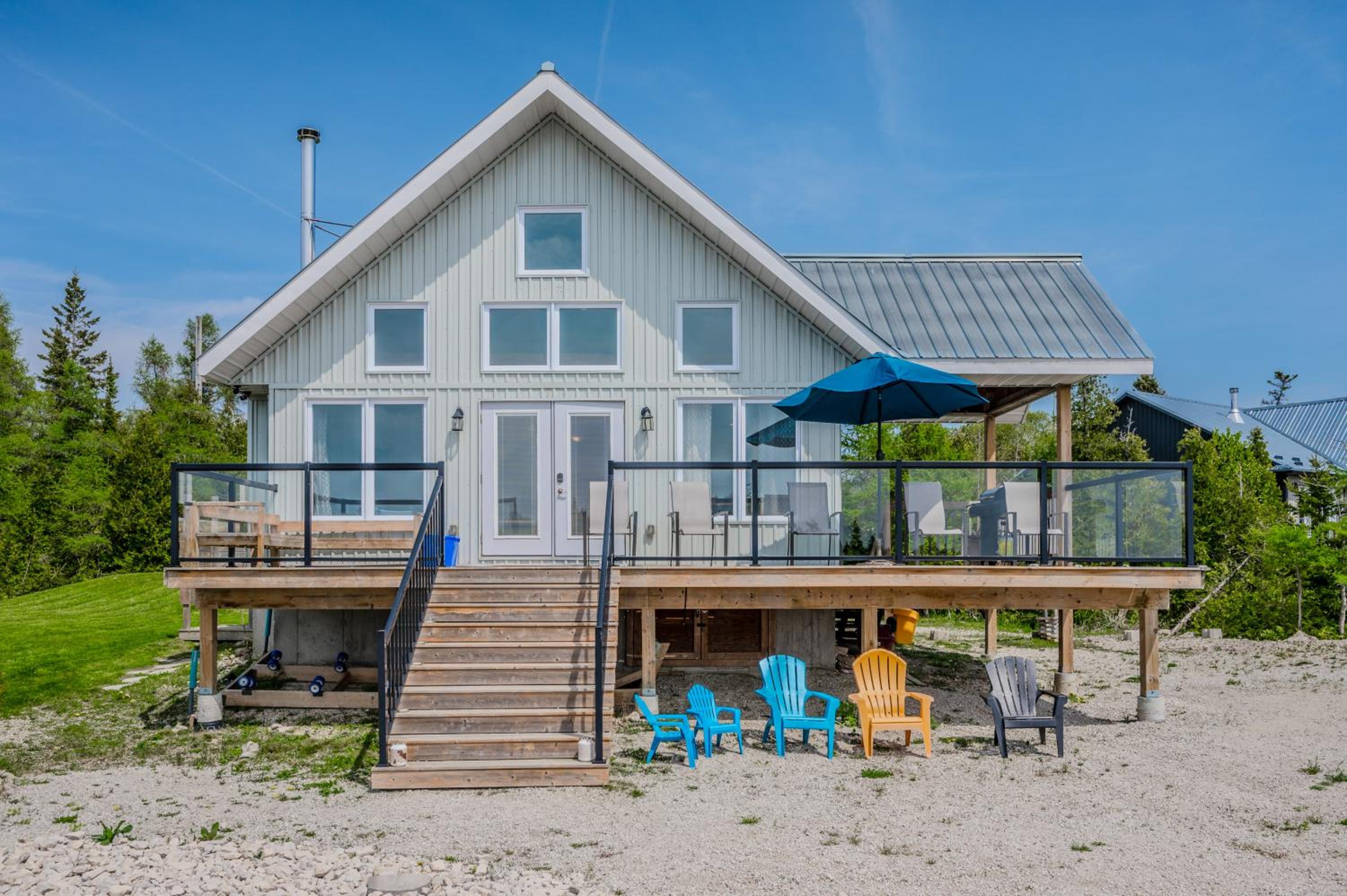 Elysium Private Waterfront Escape