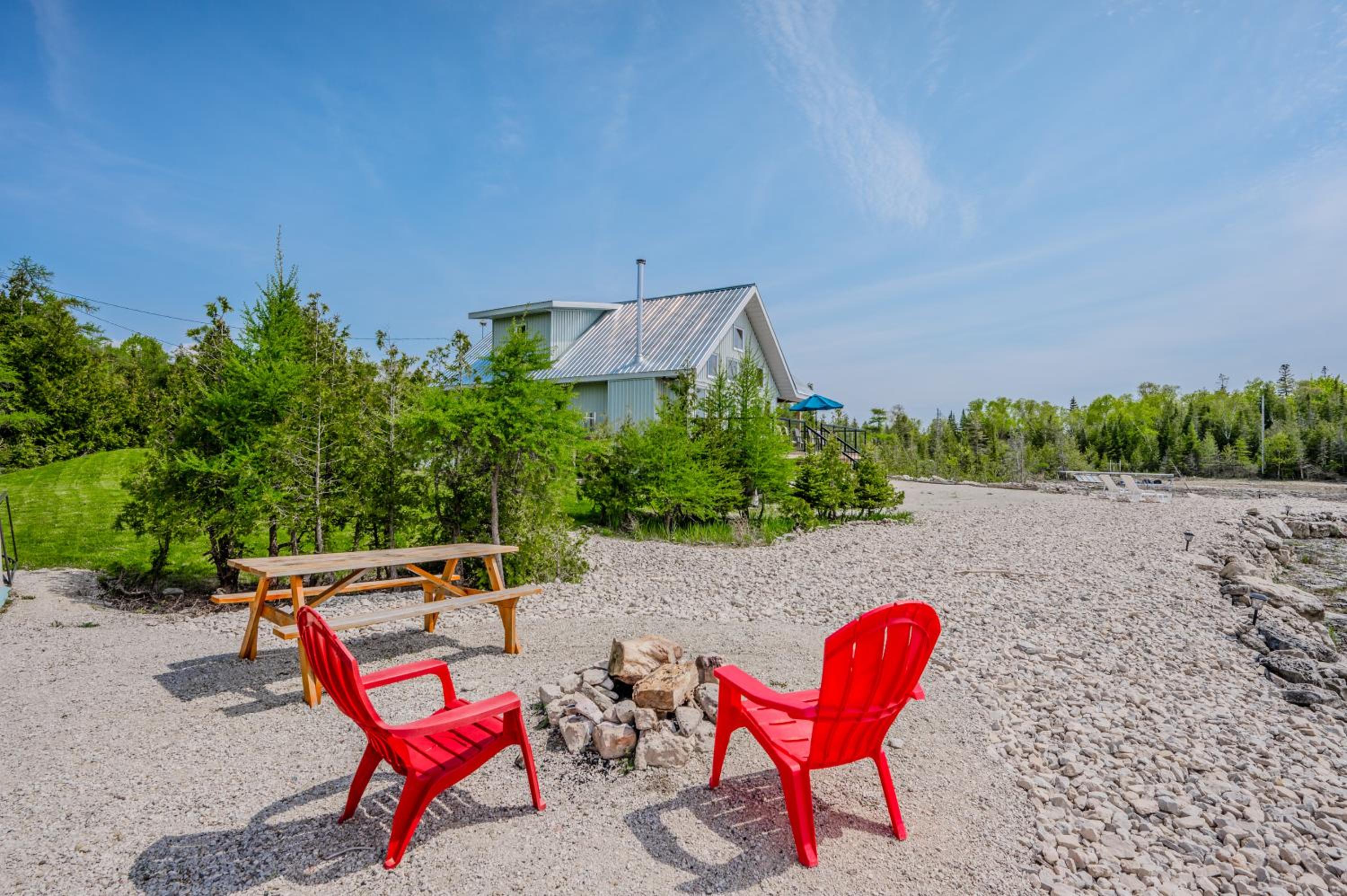 Elysium Private Waterfront Escape