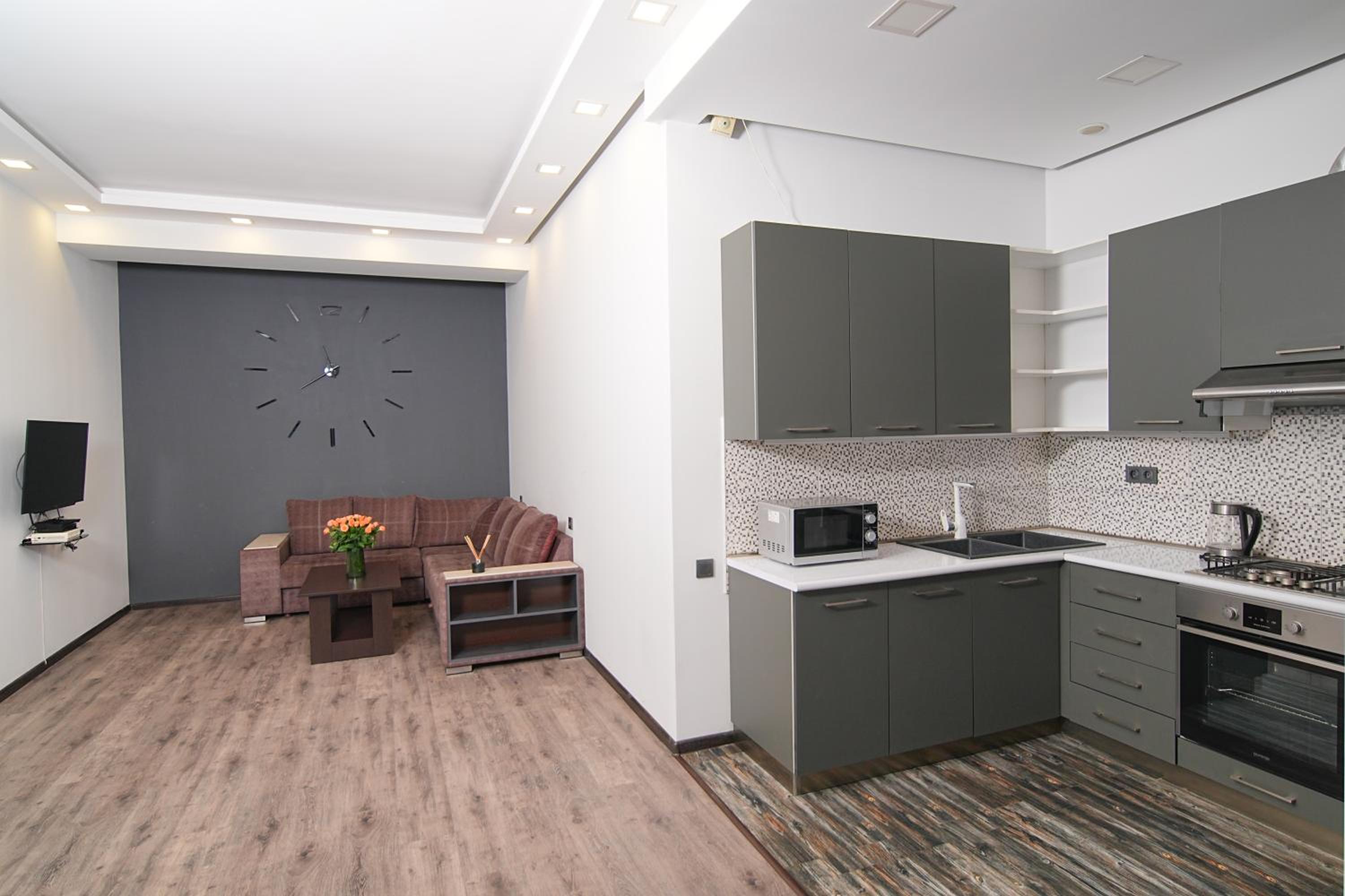 Elegant Suite in the heart of Yerevan by Sweet Home