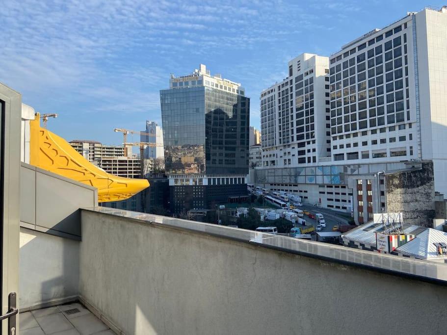 Luxury 3-Bedroom Duplex Taksim