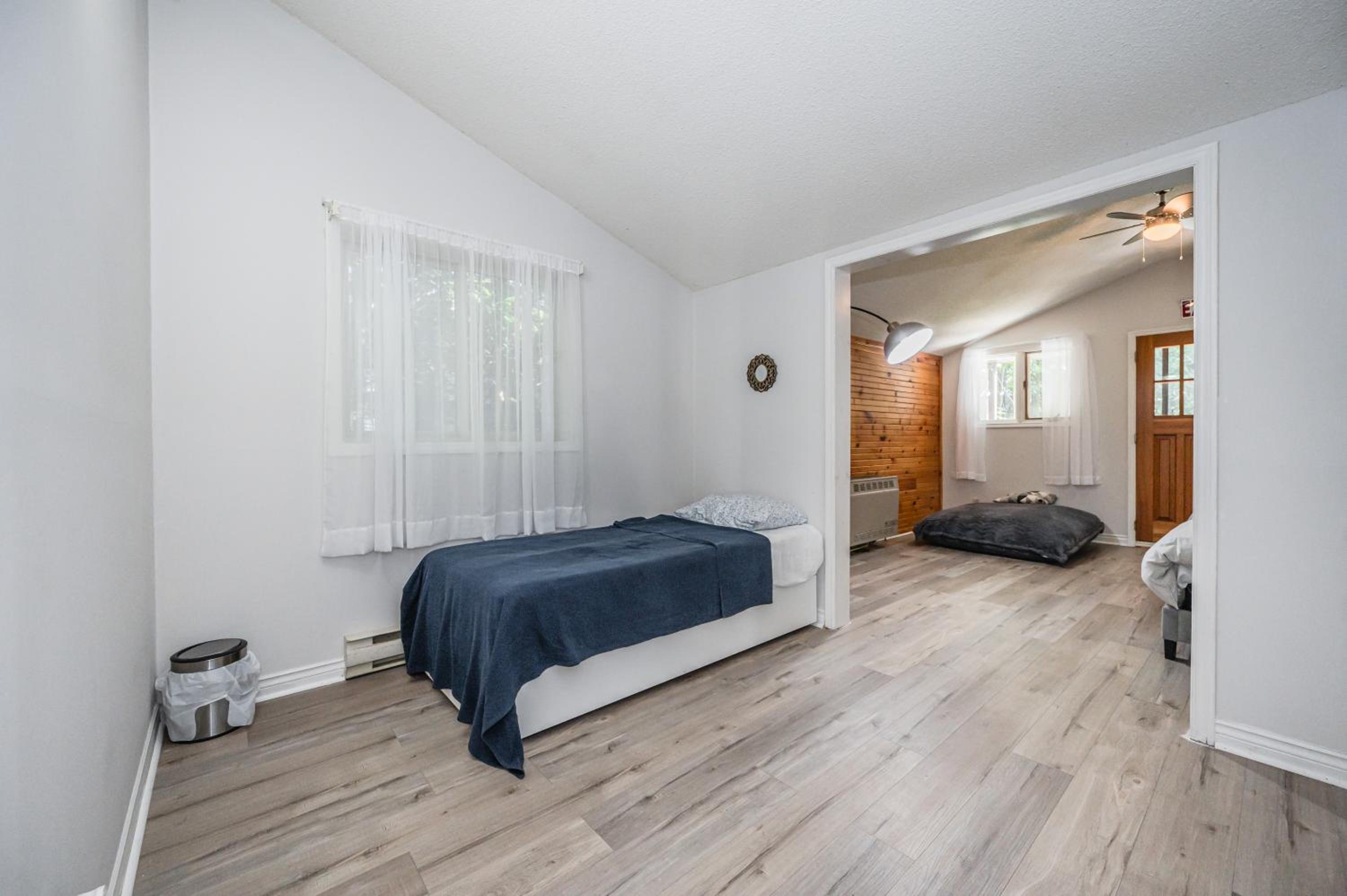 Evergreen Escape - Tobermory Chalet and Sauna