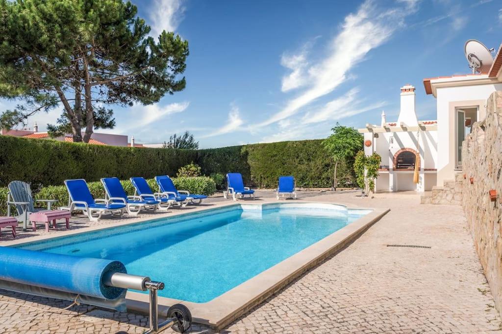 Stunning Seaside villa with swimming pool view 5