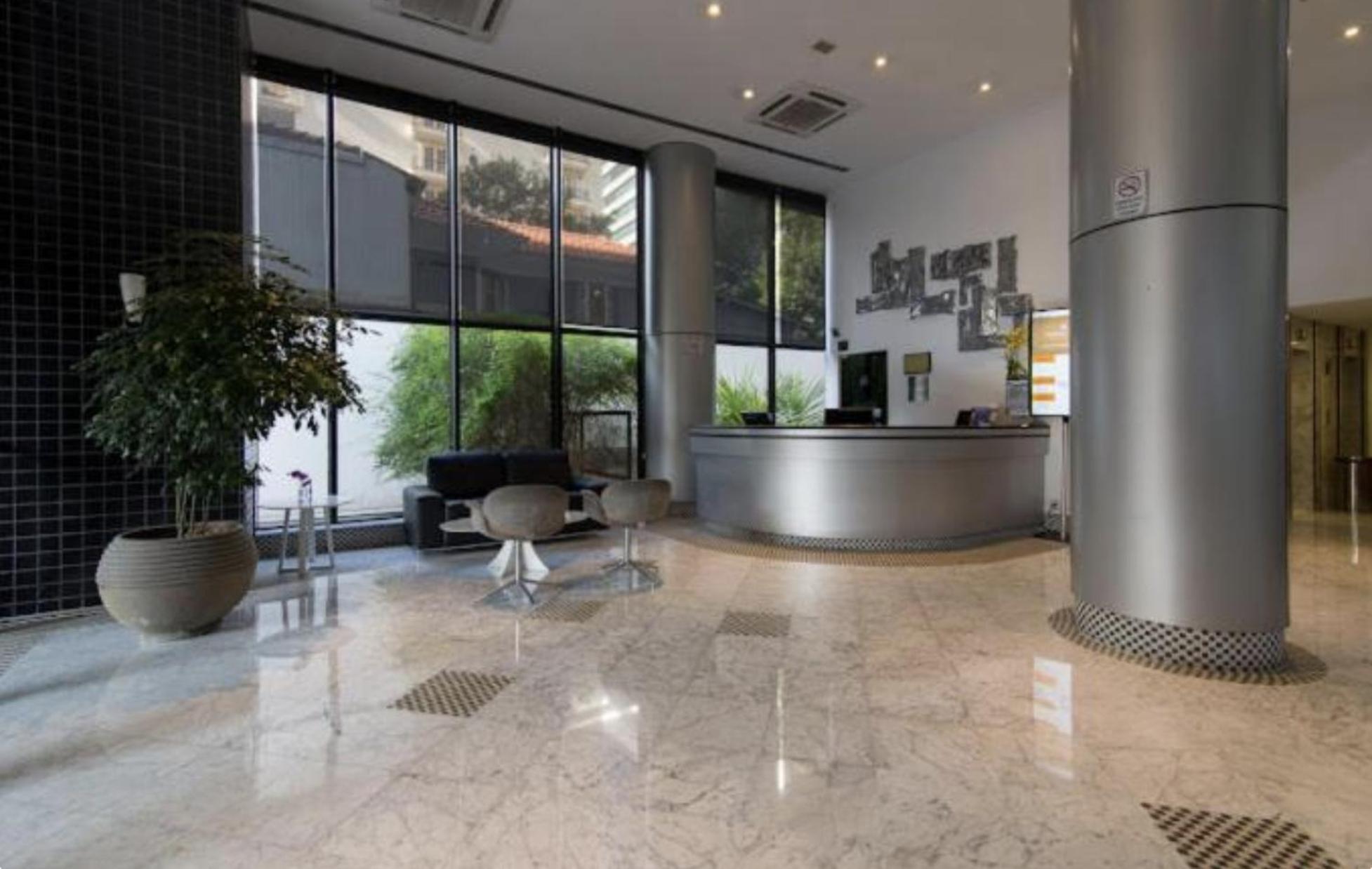 Flat com Varanda Jardim Paulista