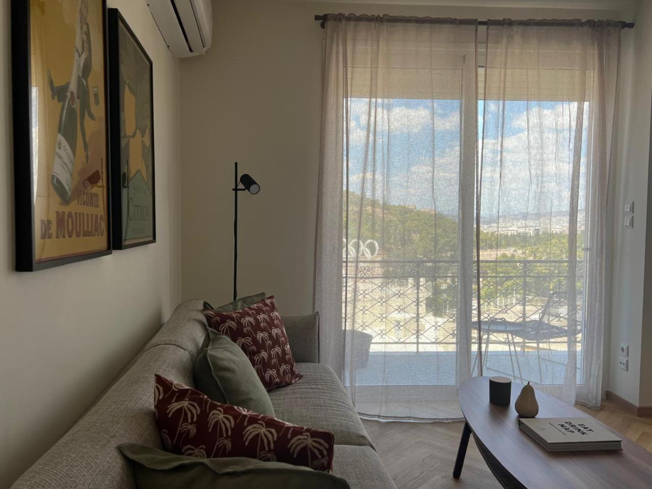 Heart of Athens - Acropolis Gem Elegant Stunning Athens Views