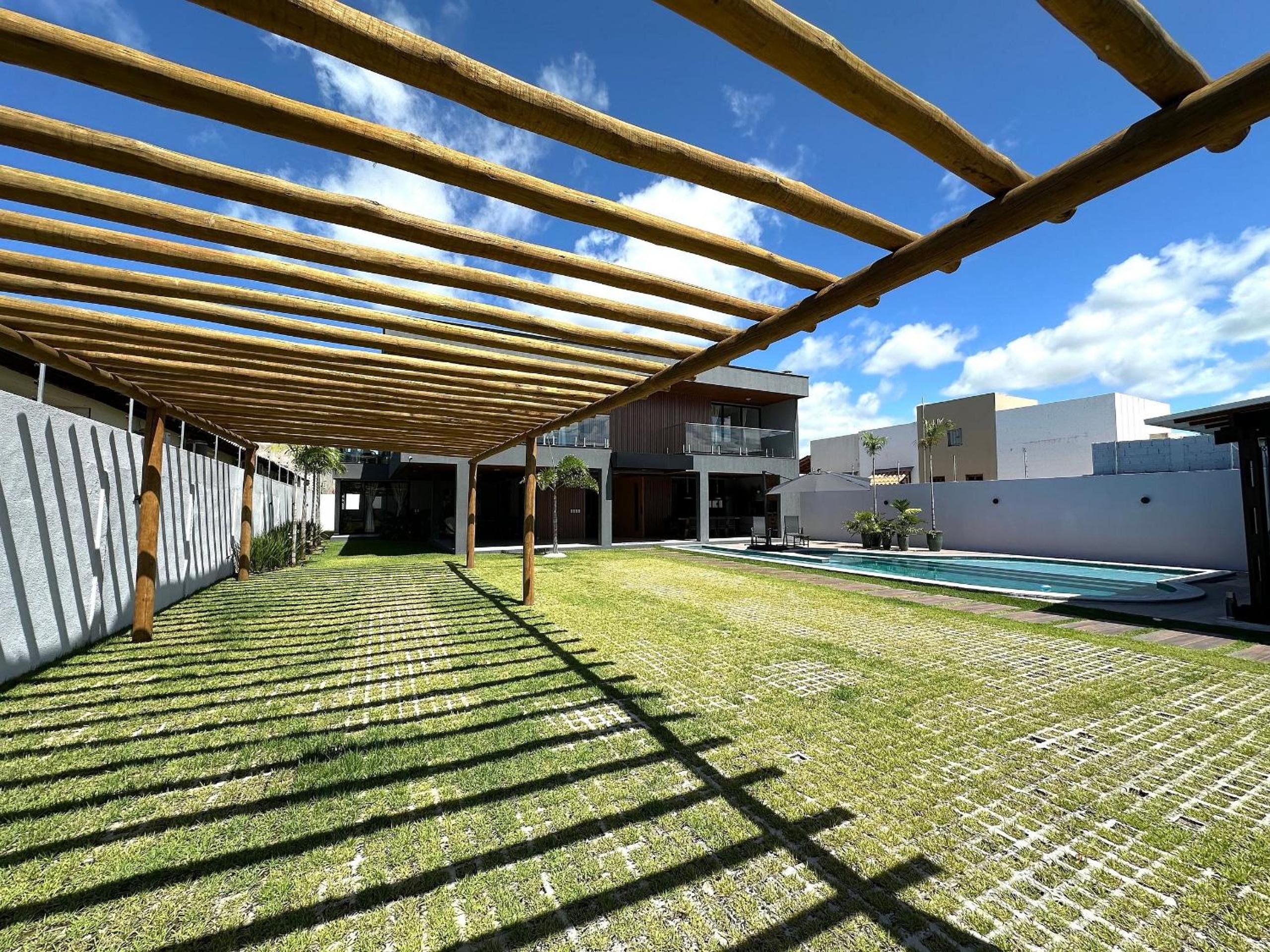 Grand Lux House Barra São Miguel -Hosti