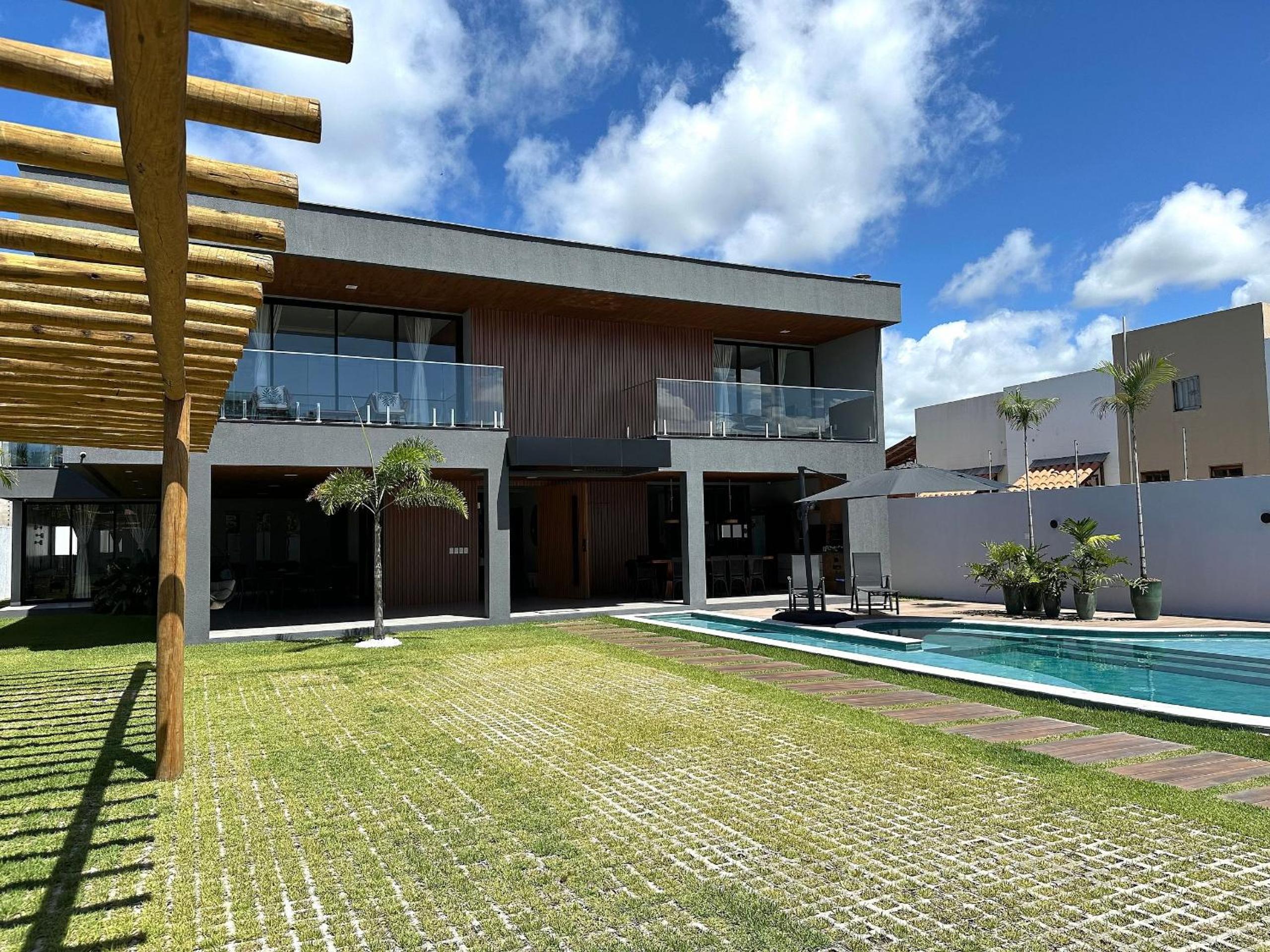 Grand Lux House Barra São Miguel -Hosti