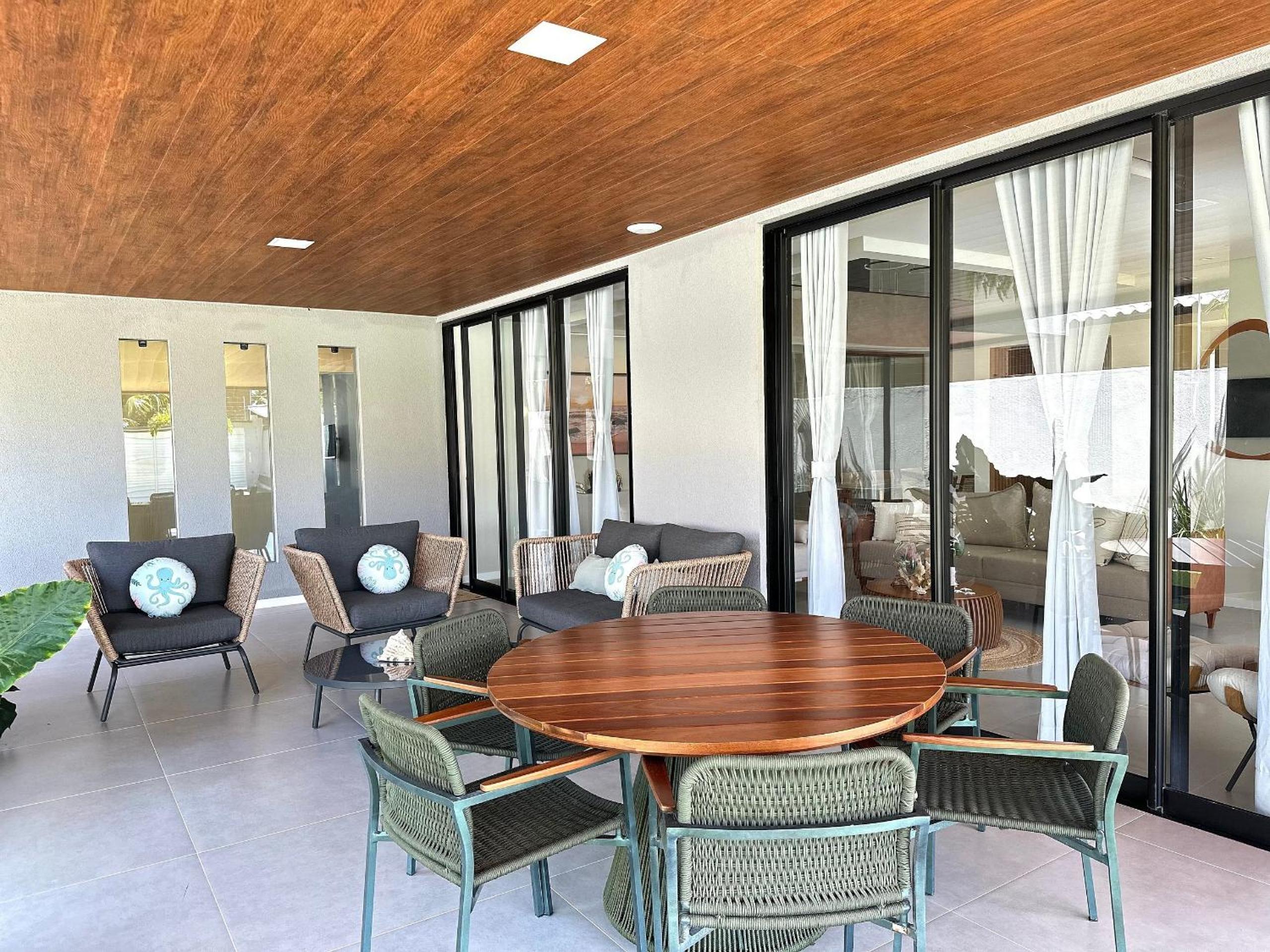 Grand Lux House Barra São Miguel -Hosti