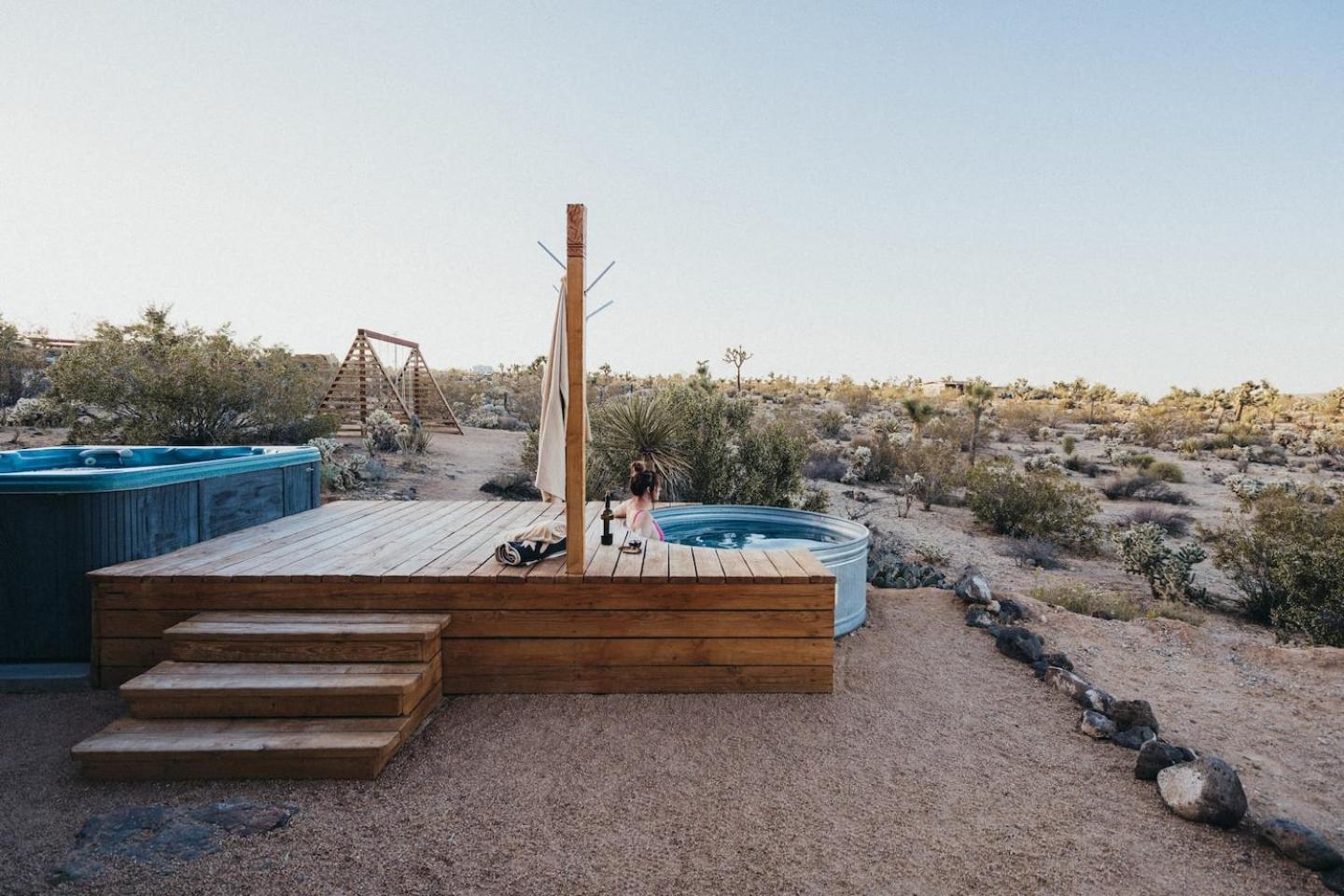 Mojave Rosa By The Cohost Company view 5