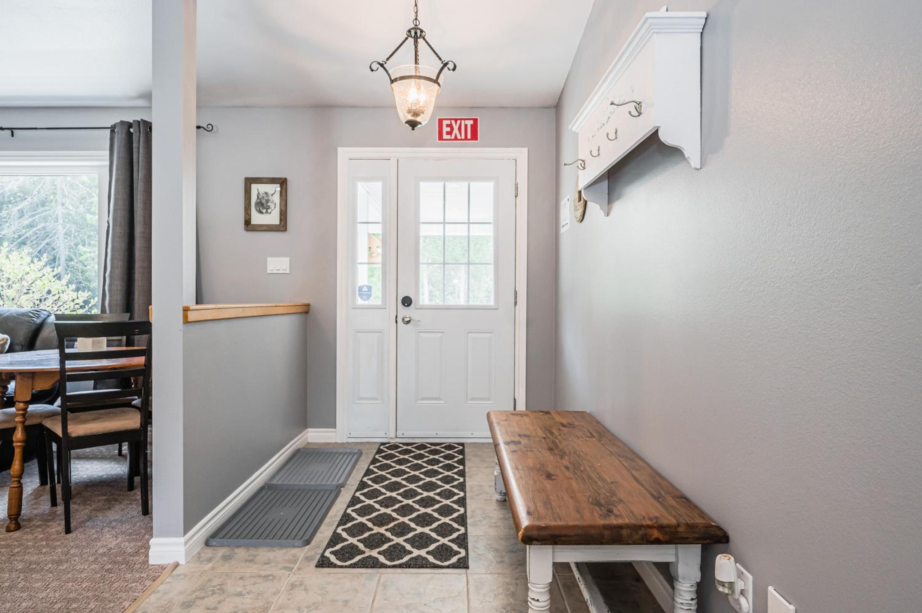 Huron Retreat, Near Beach & Pet Friendly