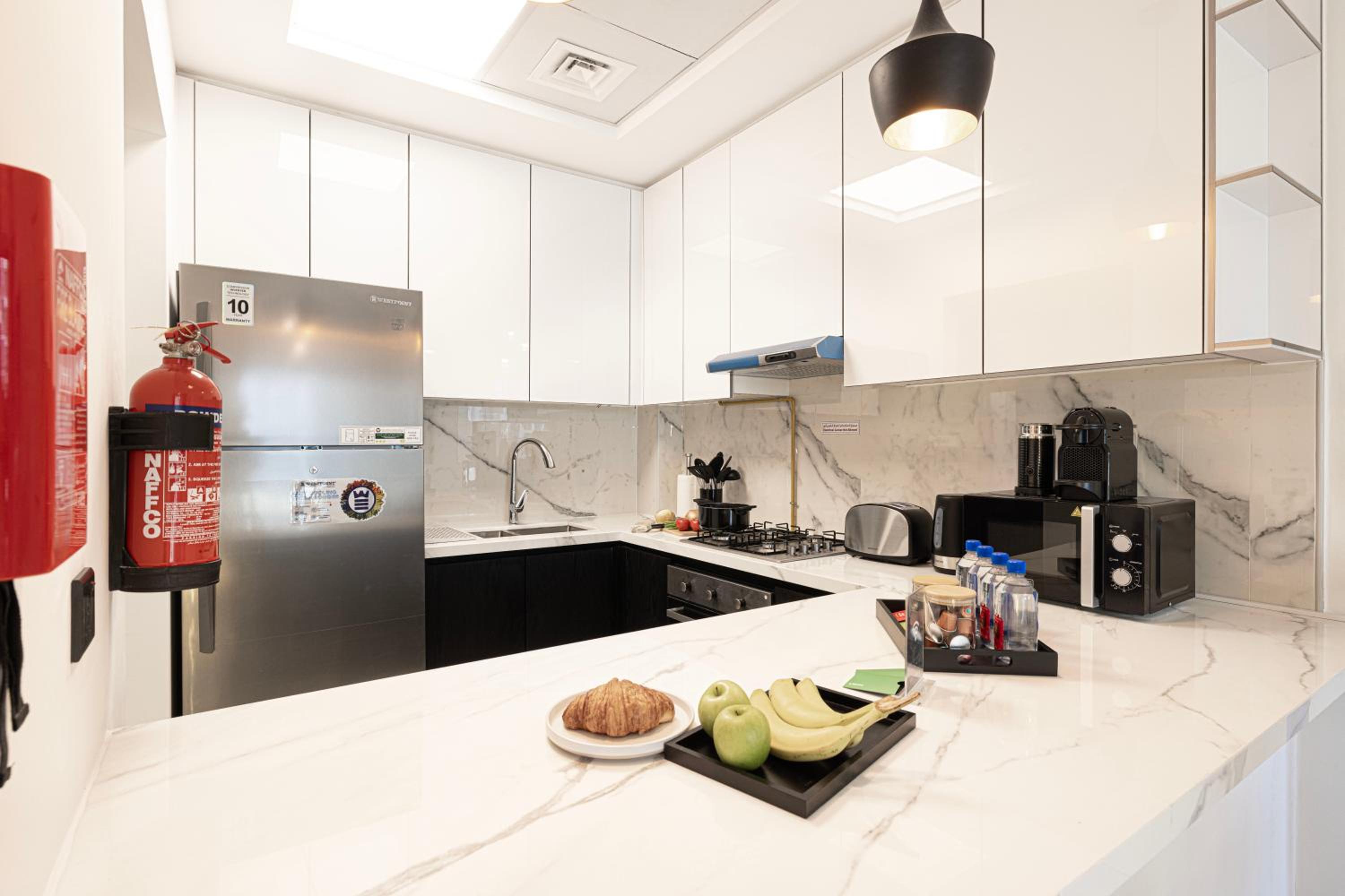 Brand New 1BR with Pool, Sauna & Gym