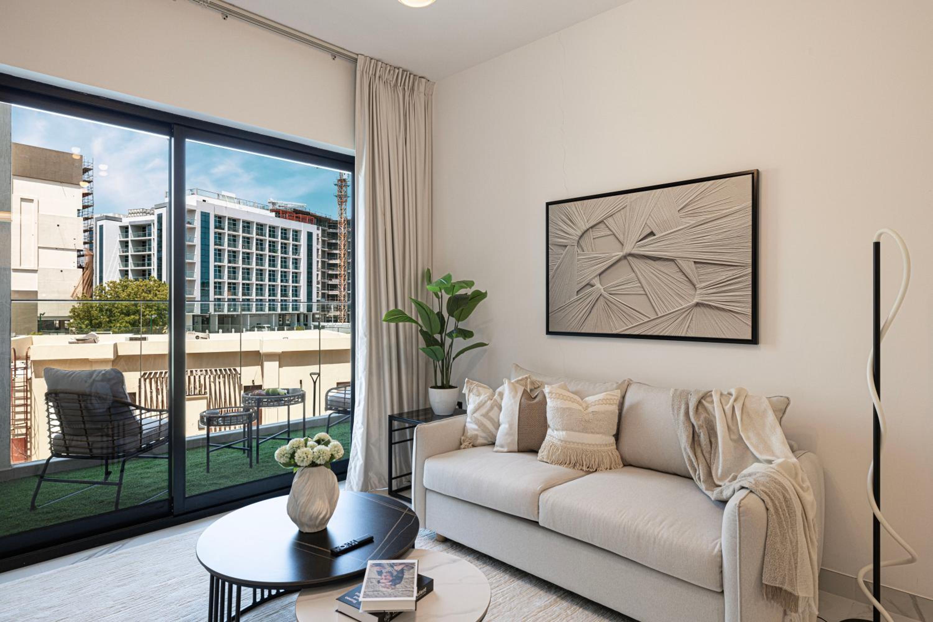 Brand New 1BR with Pool, Sauna & Gym