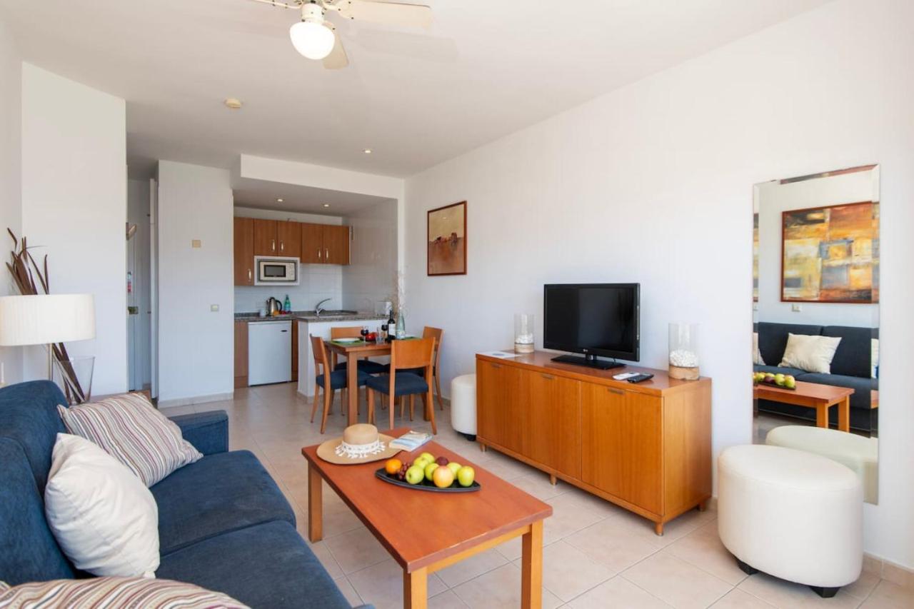 Sunny Side Benalbeach Apartment