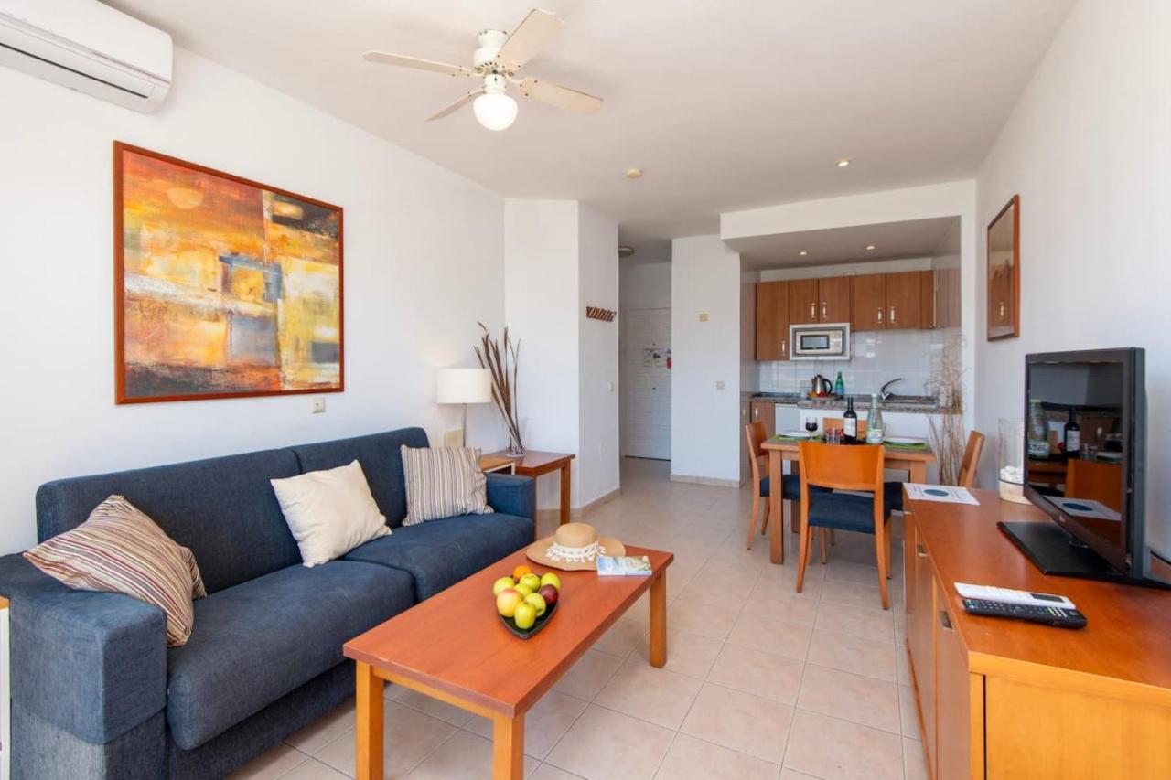 Sunny Side Benalbeach Apartment