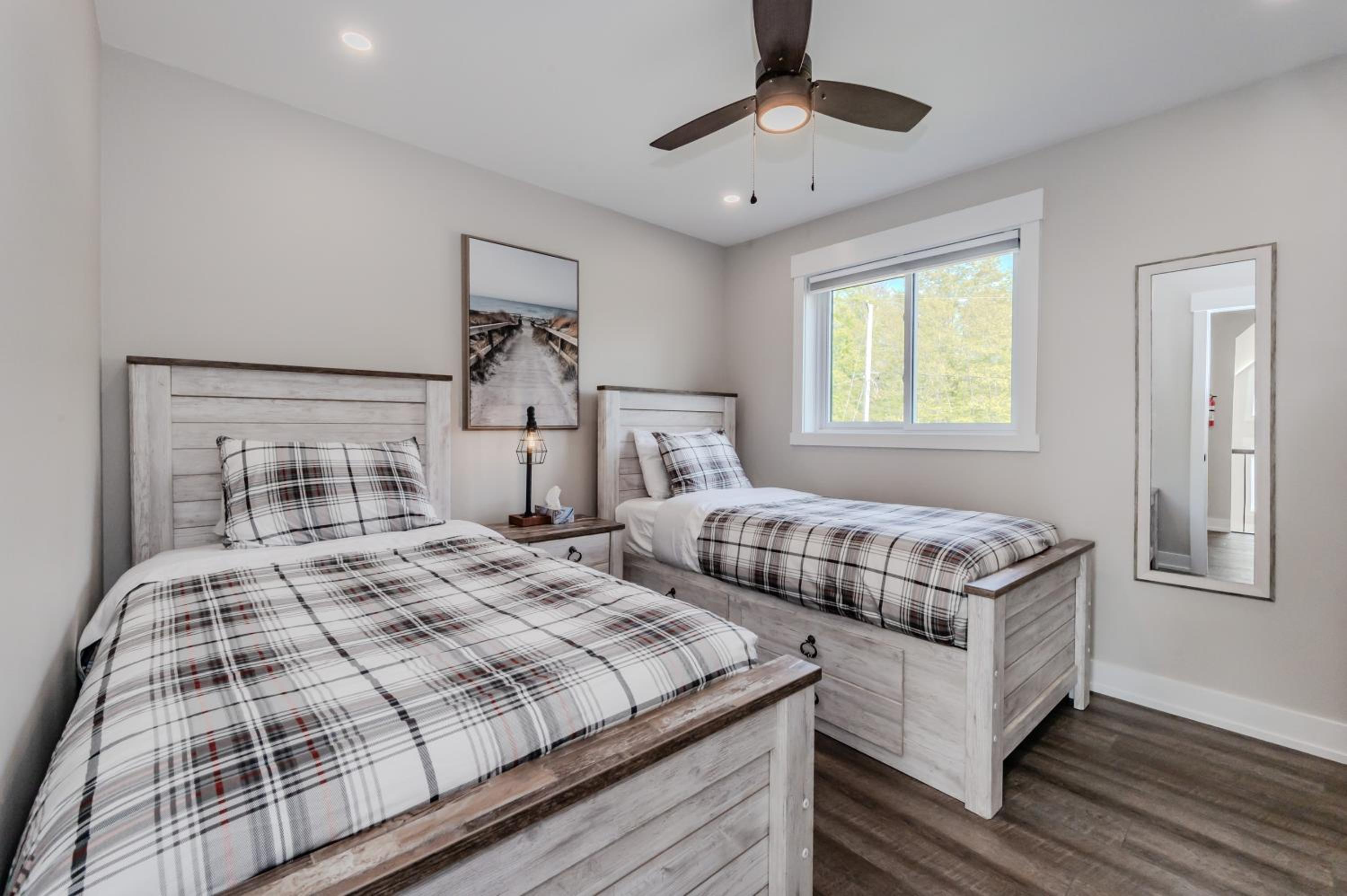 Show Stopping Retreat Near Beaches