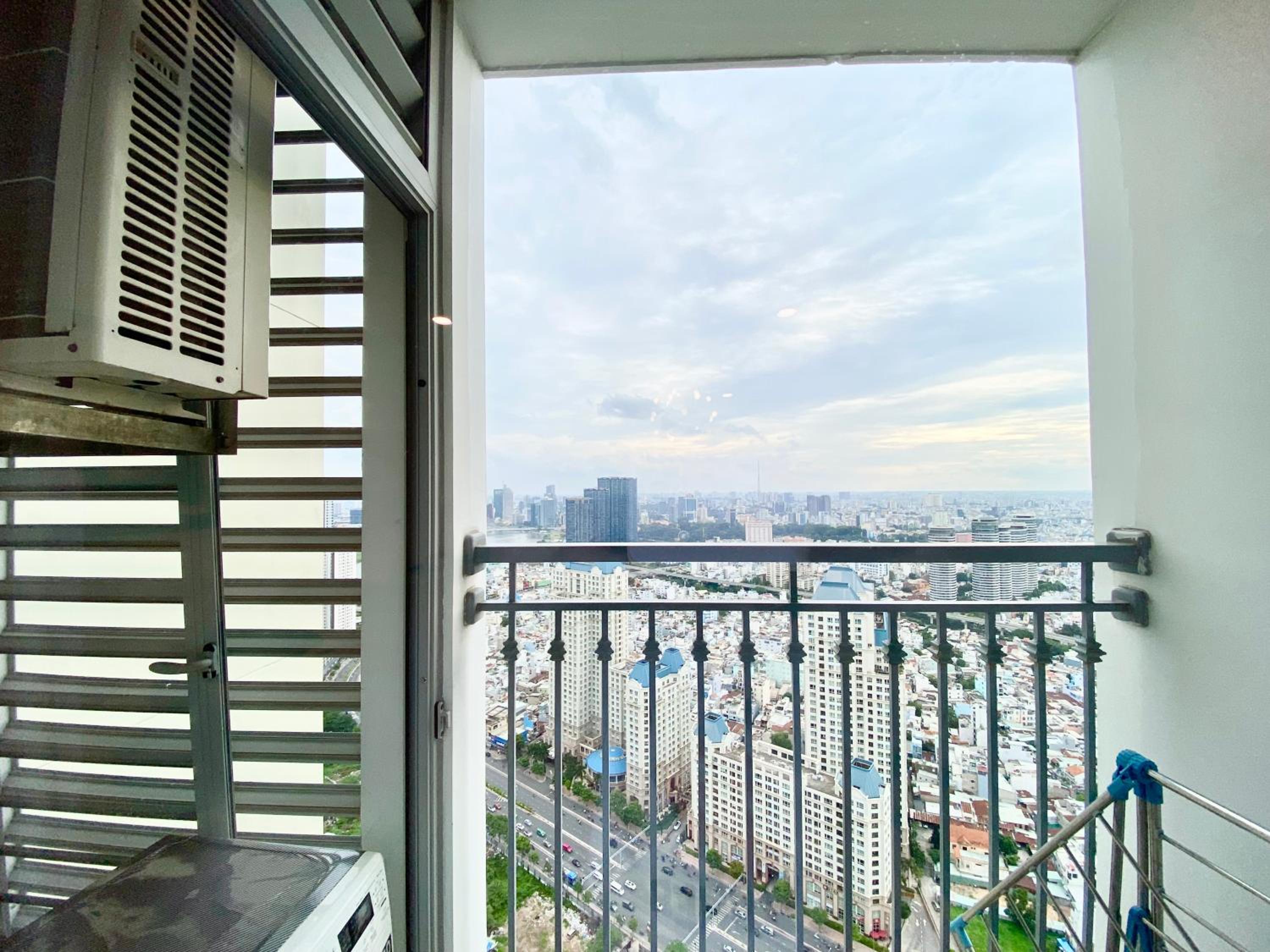 Balcony & Terrace