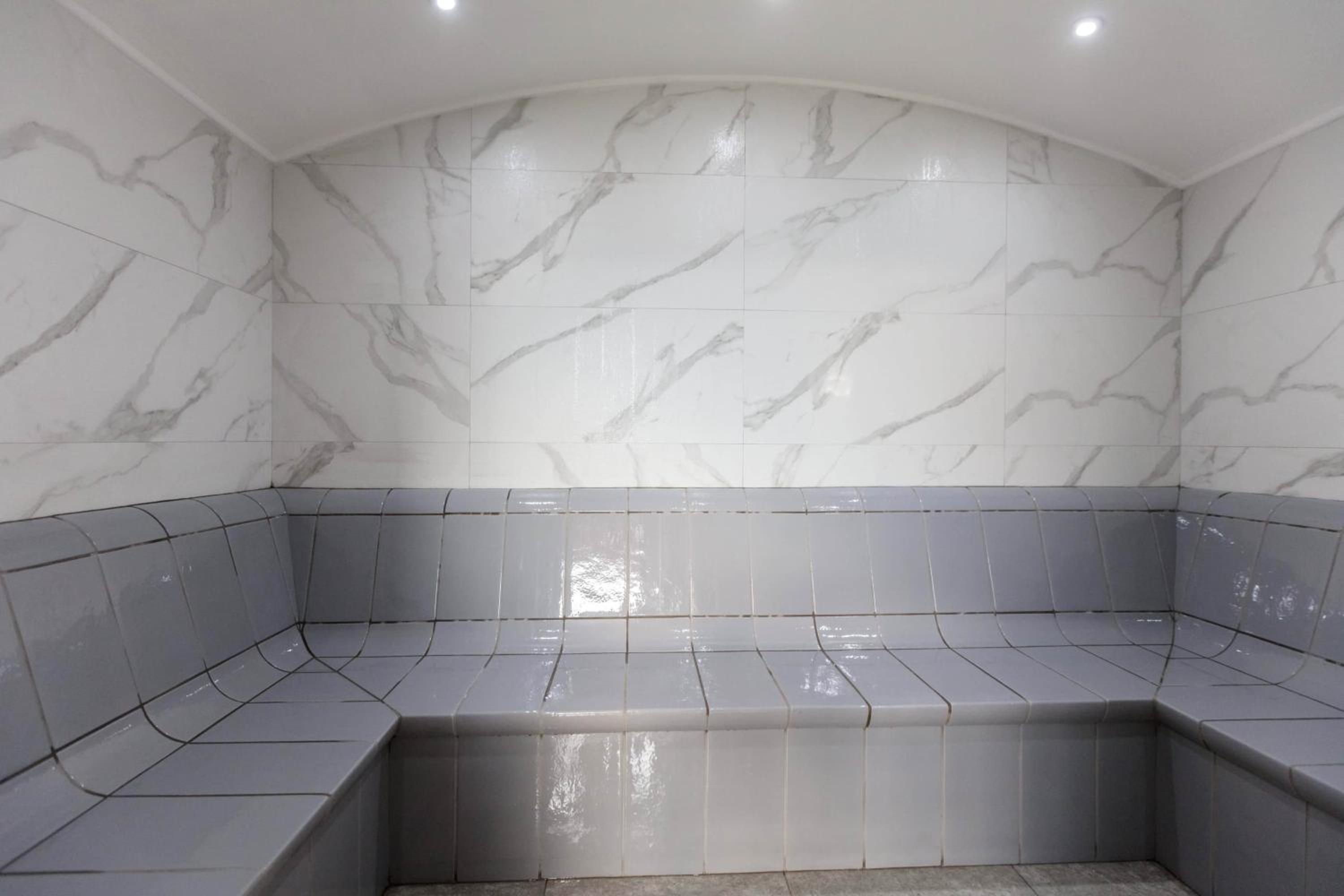 Burgas Residence 504 l Indoor Parking l Breakfast & SPA available