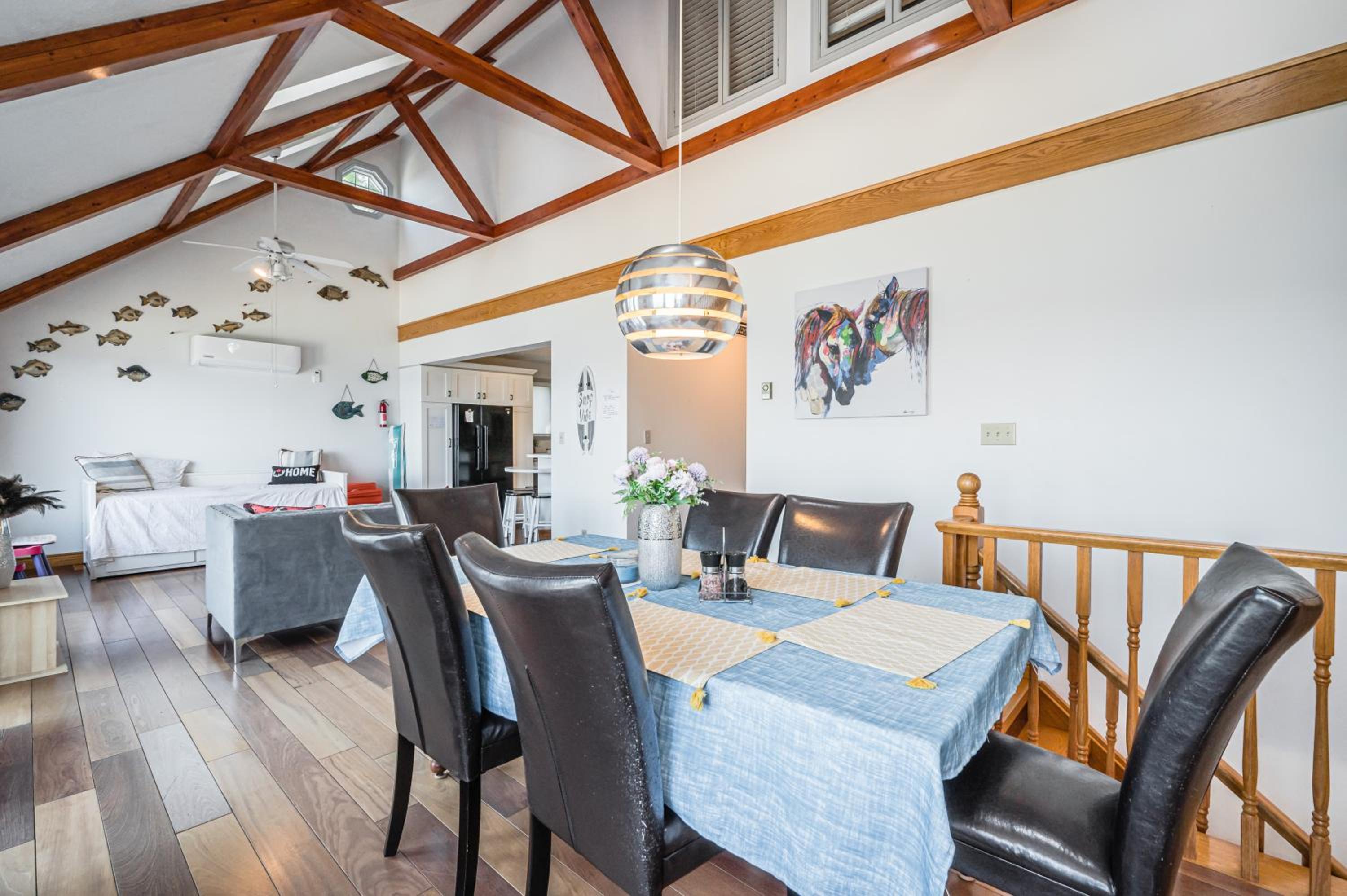 Paradise Waterfront Gem With Georgian Bay Views