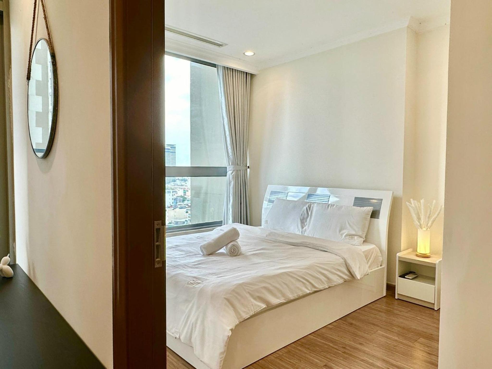 Vinhomes Central Park Premier Apartment