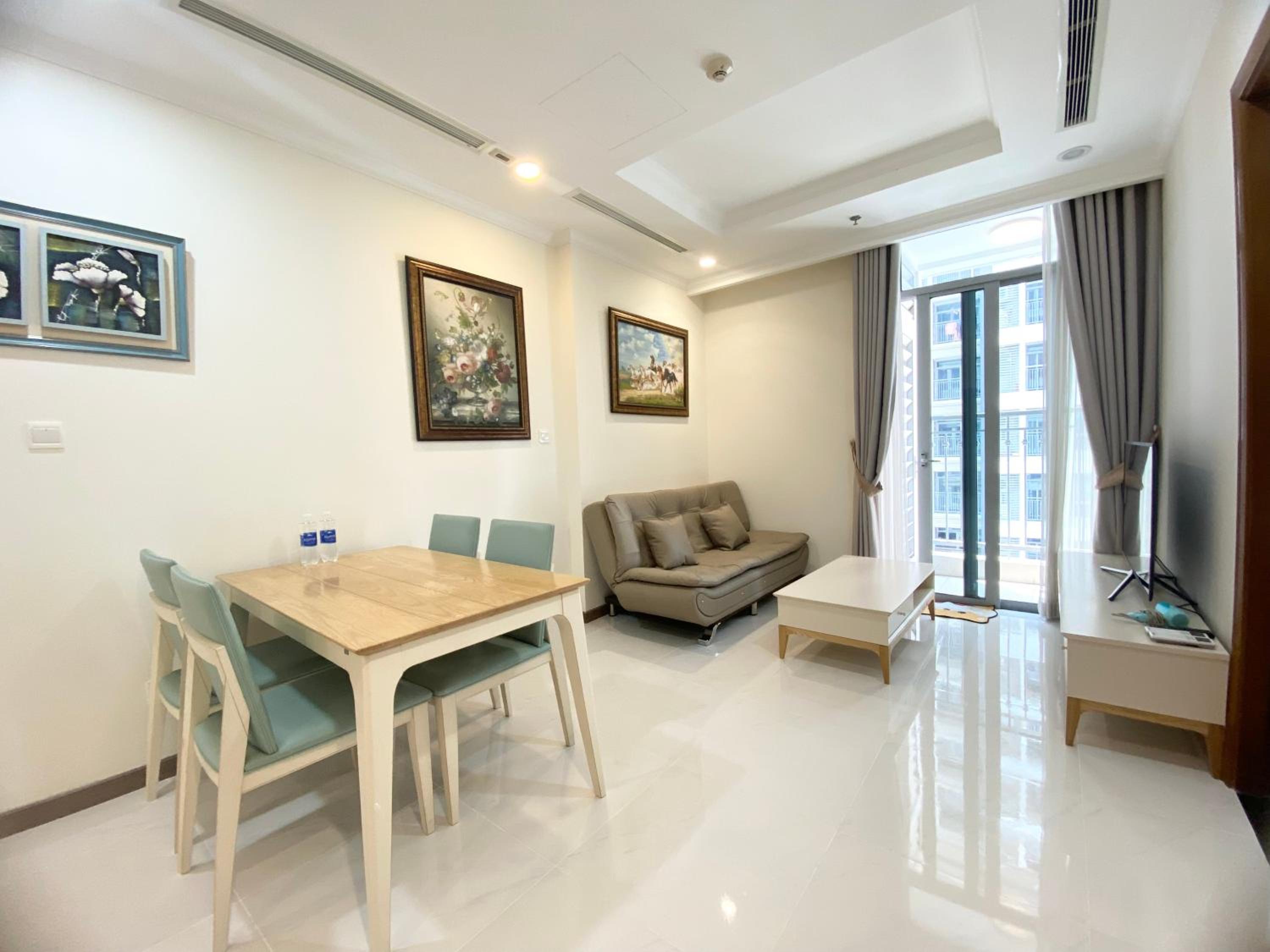 Vinhomes Central Park Premier Apartment