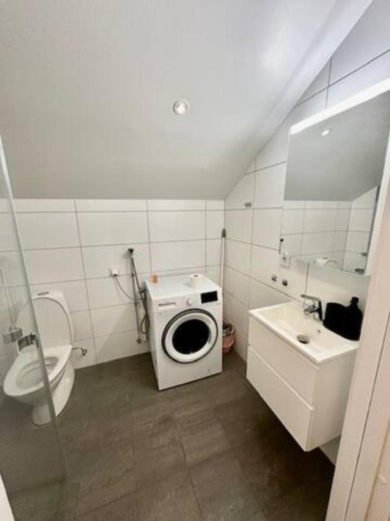 Luxury Apartment In Central Gothenburg view 3