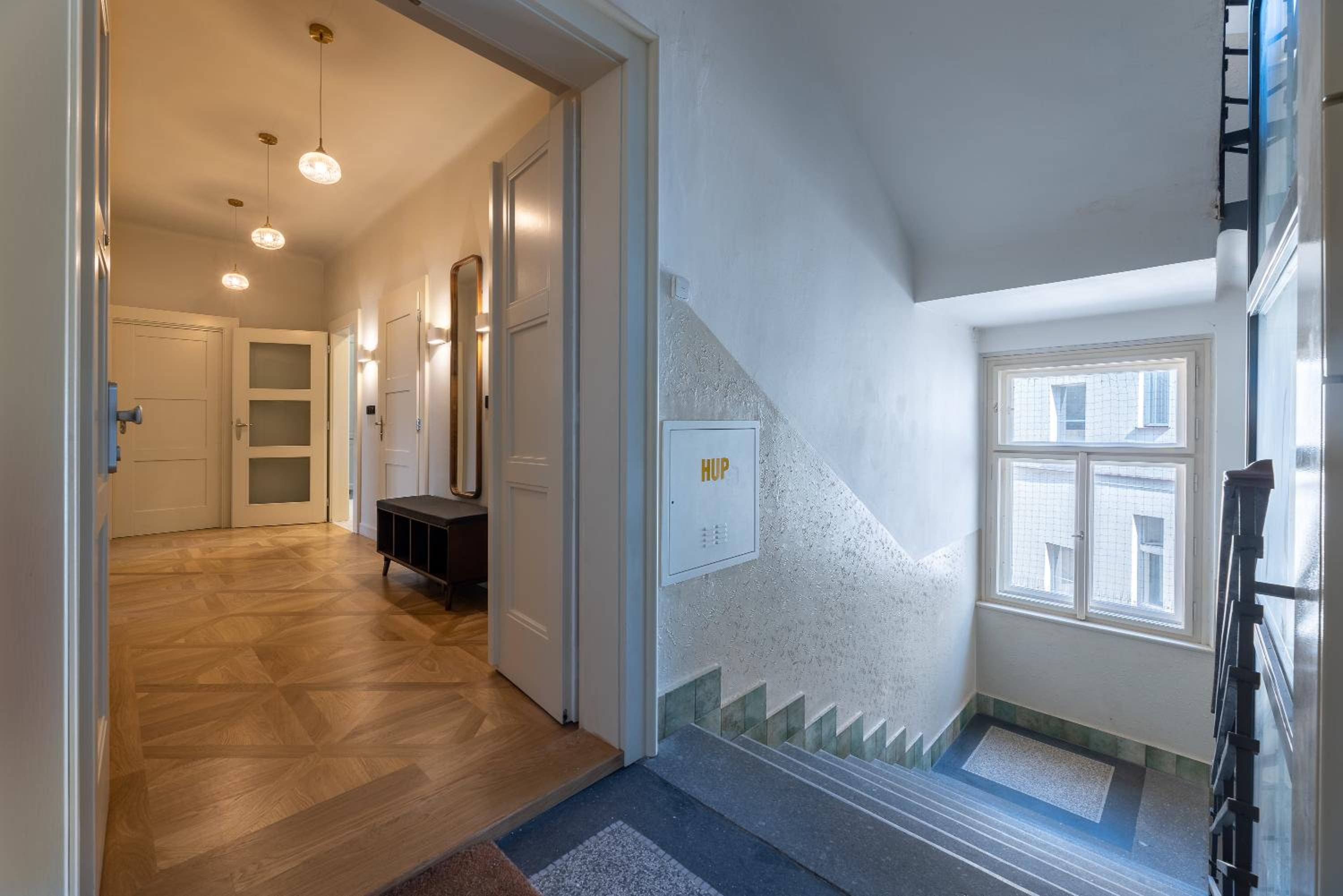 Luxury 2BR Apartment in Old Town with AC by EasyBNB Premium