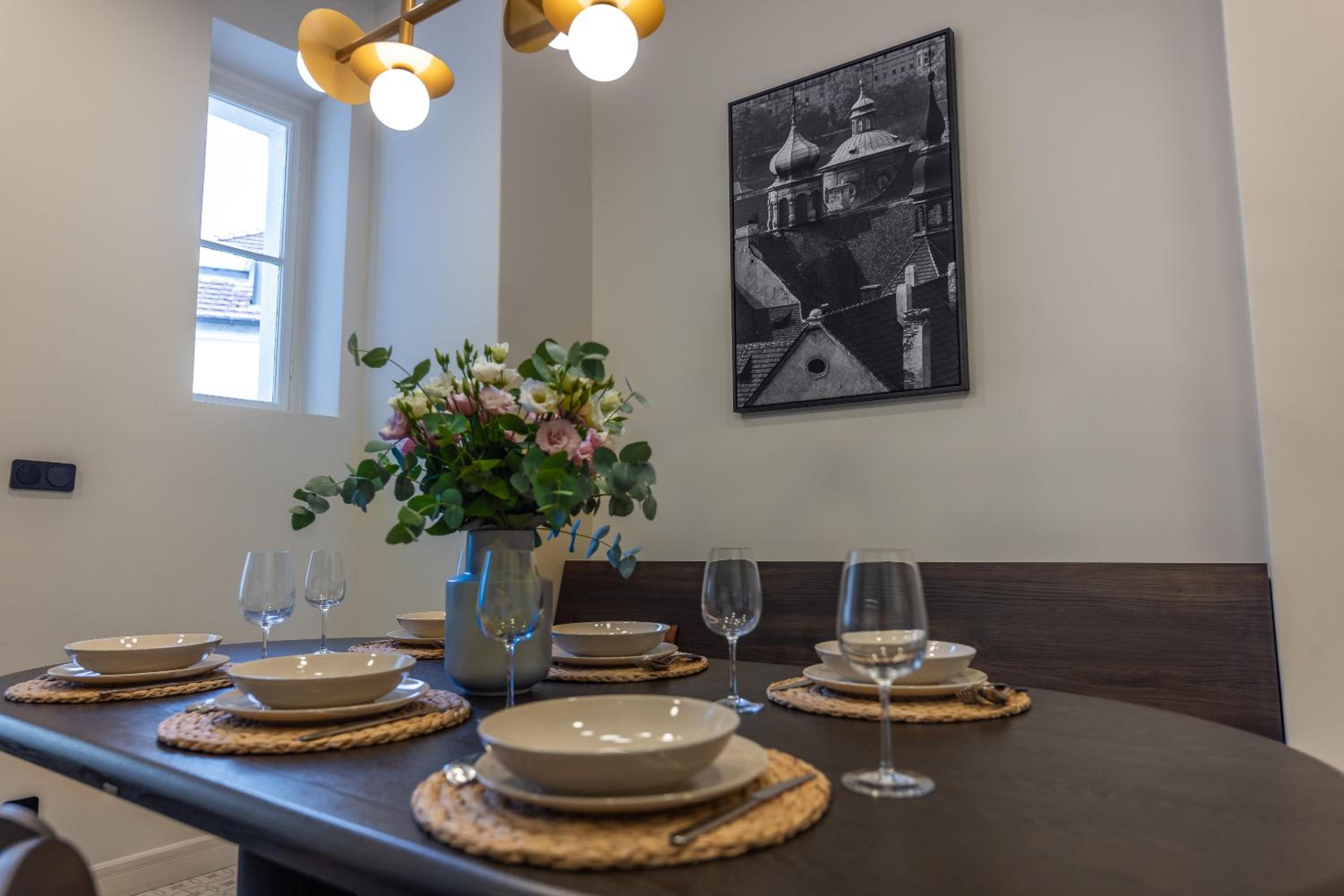 Luxury 2BR Apartment in Old Town with AC by EasyBNB Premium