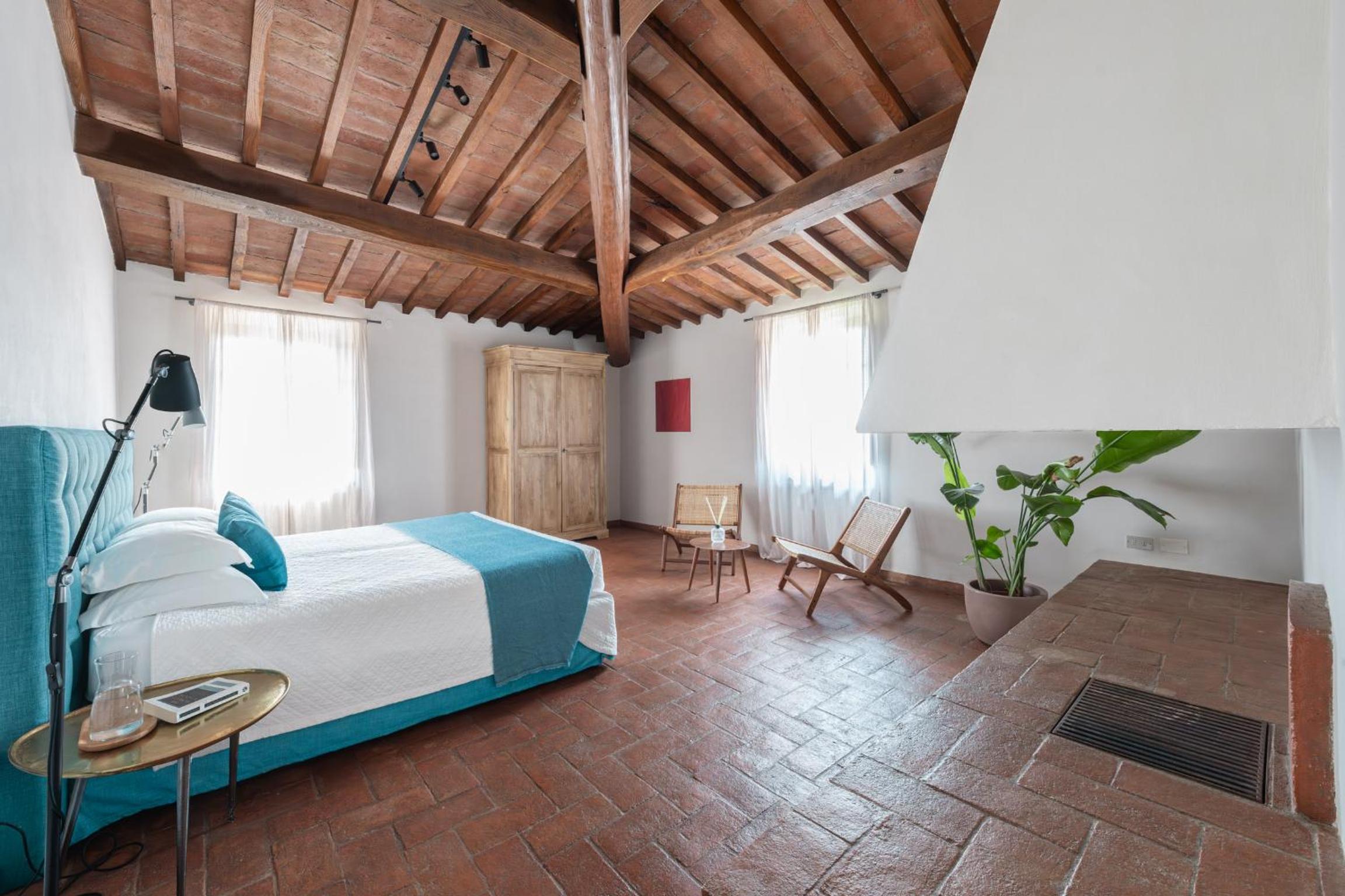 Apartments Florence - Villa Fonte Morgana with pool