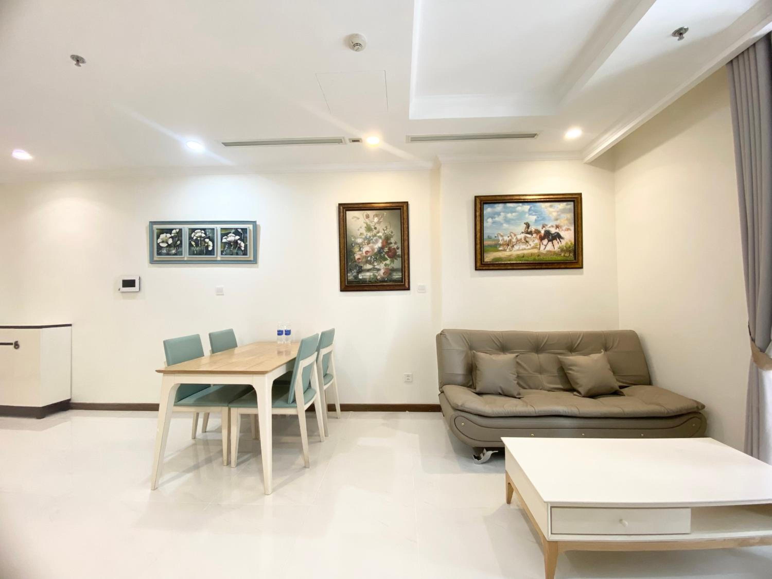 Vinhomes Central Park Premier Apartment