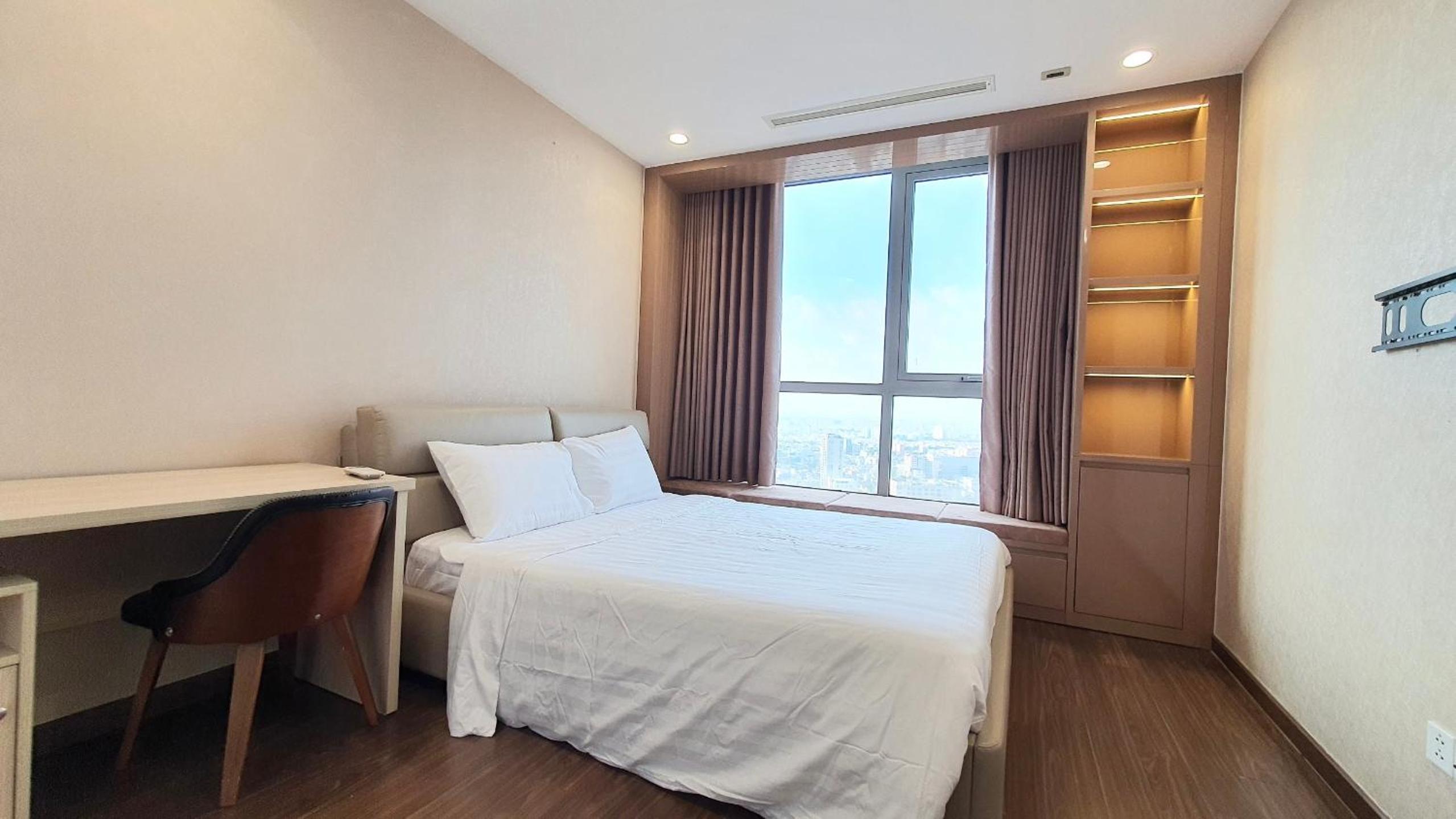 Vinhomes Central Park Premier Apartment