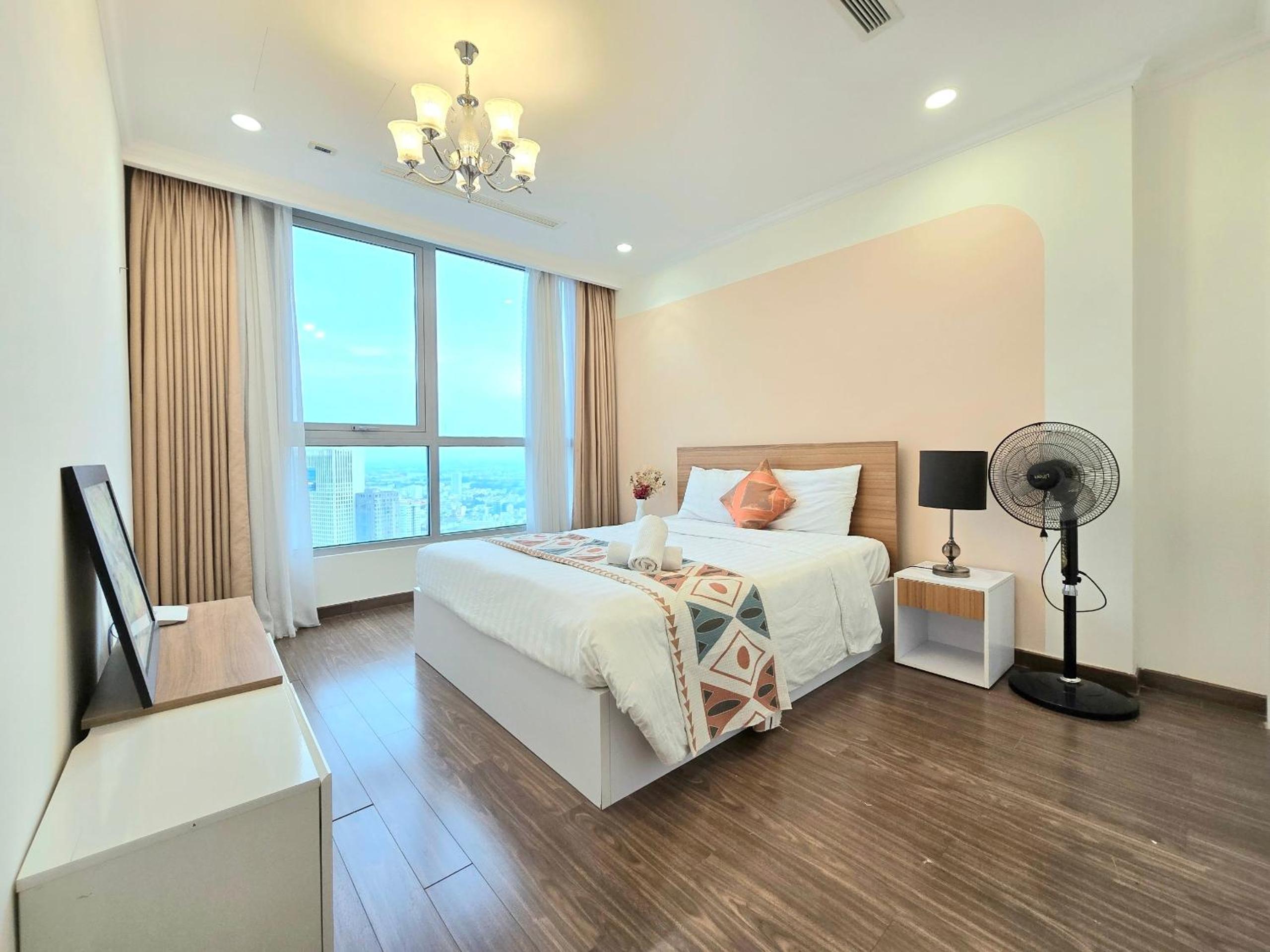 Vinhomes Central Park Premier Apartment
