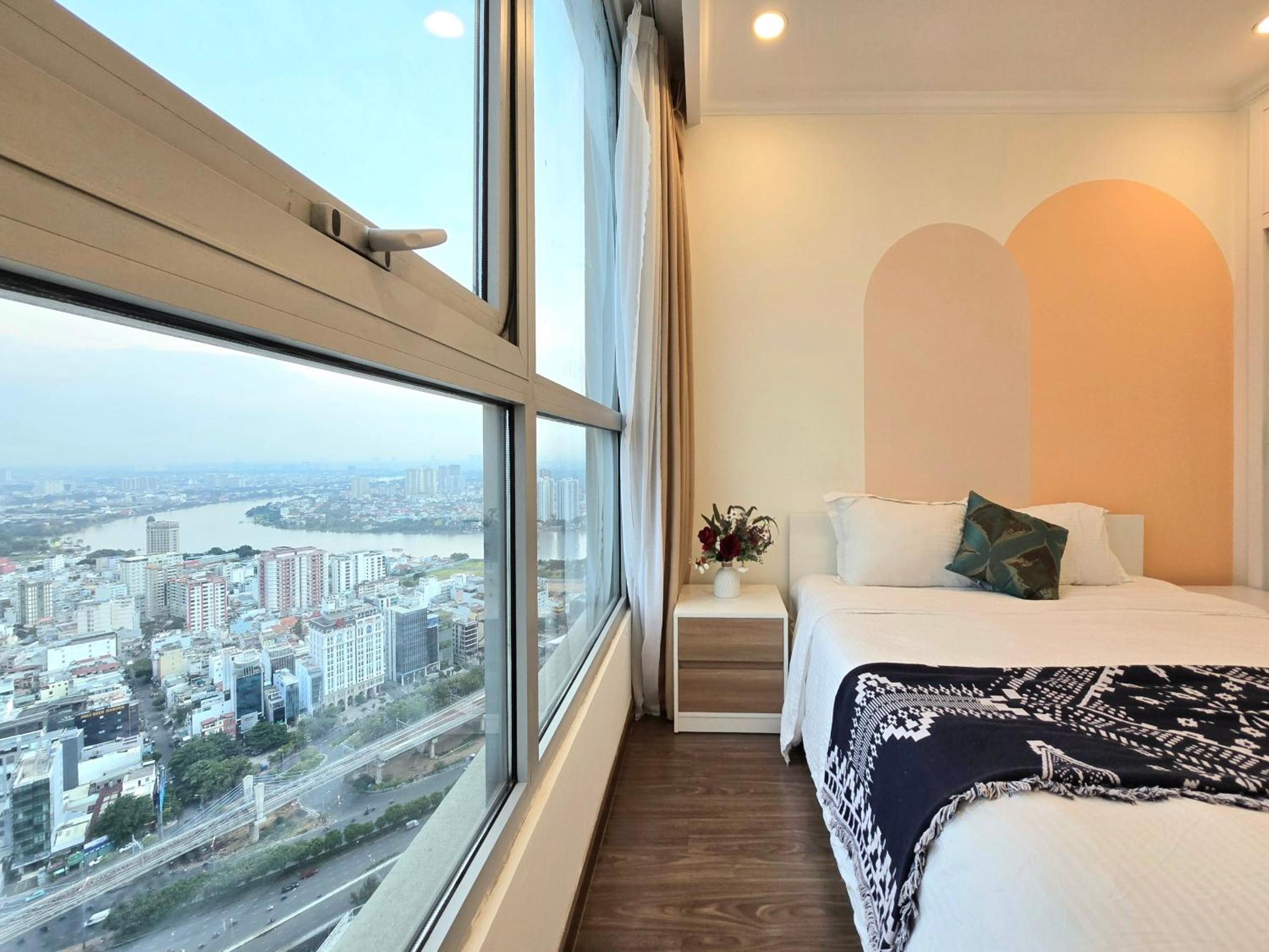 Vinhomes Central Park Premier Apartment